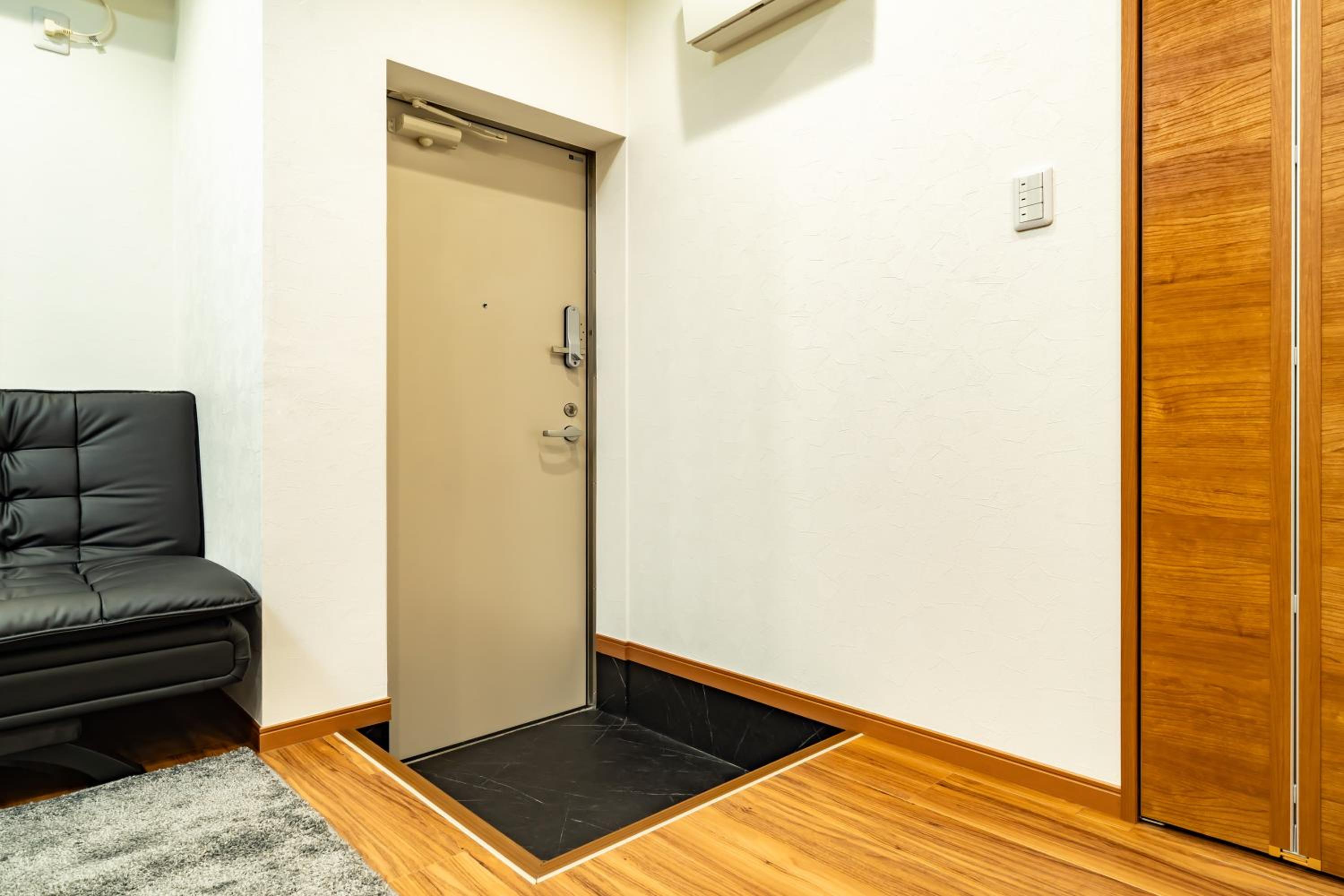 92, Takasago 2, Entire house for rent