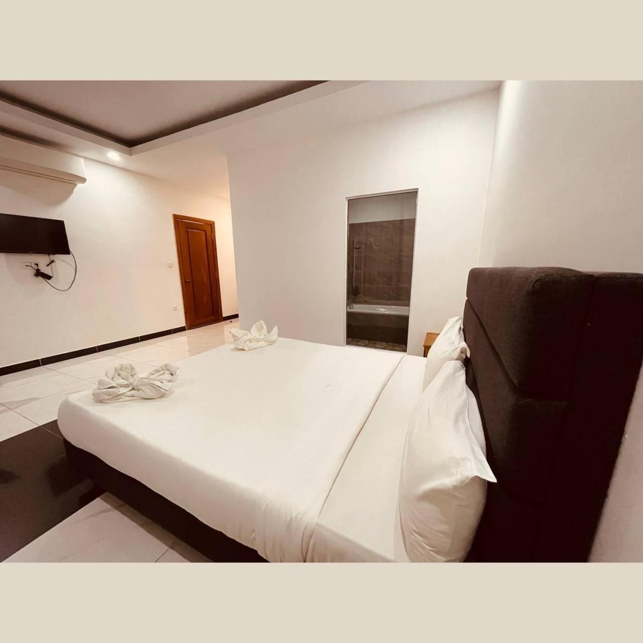 Love Boutique Motel