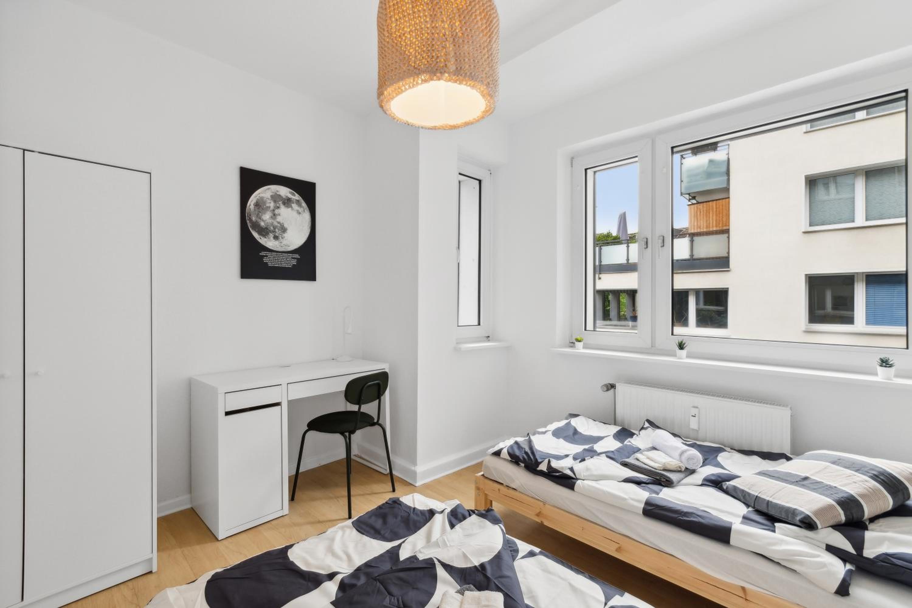 Modernes 3 Zimmer Apartment frisch saniert und möbliert