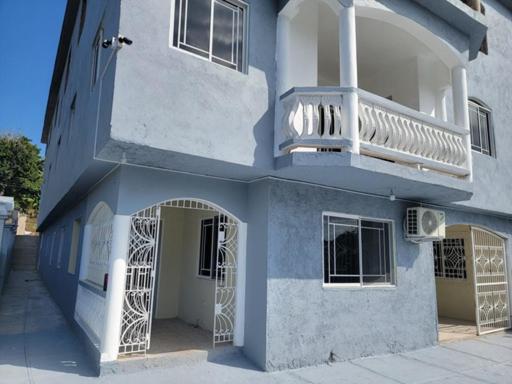 Sarah palace view 5