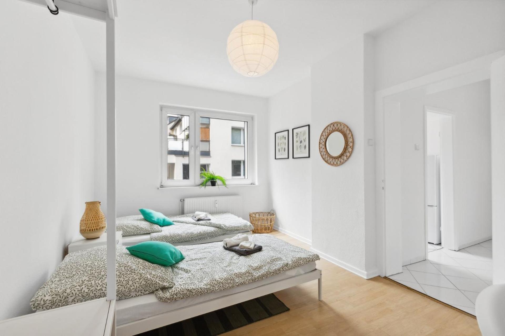 Modernes 3 Zimmer Apartment frisch saniert und möbliert