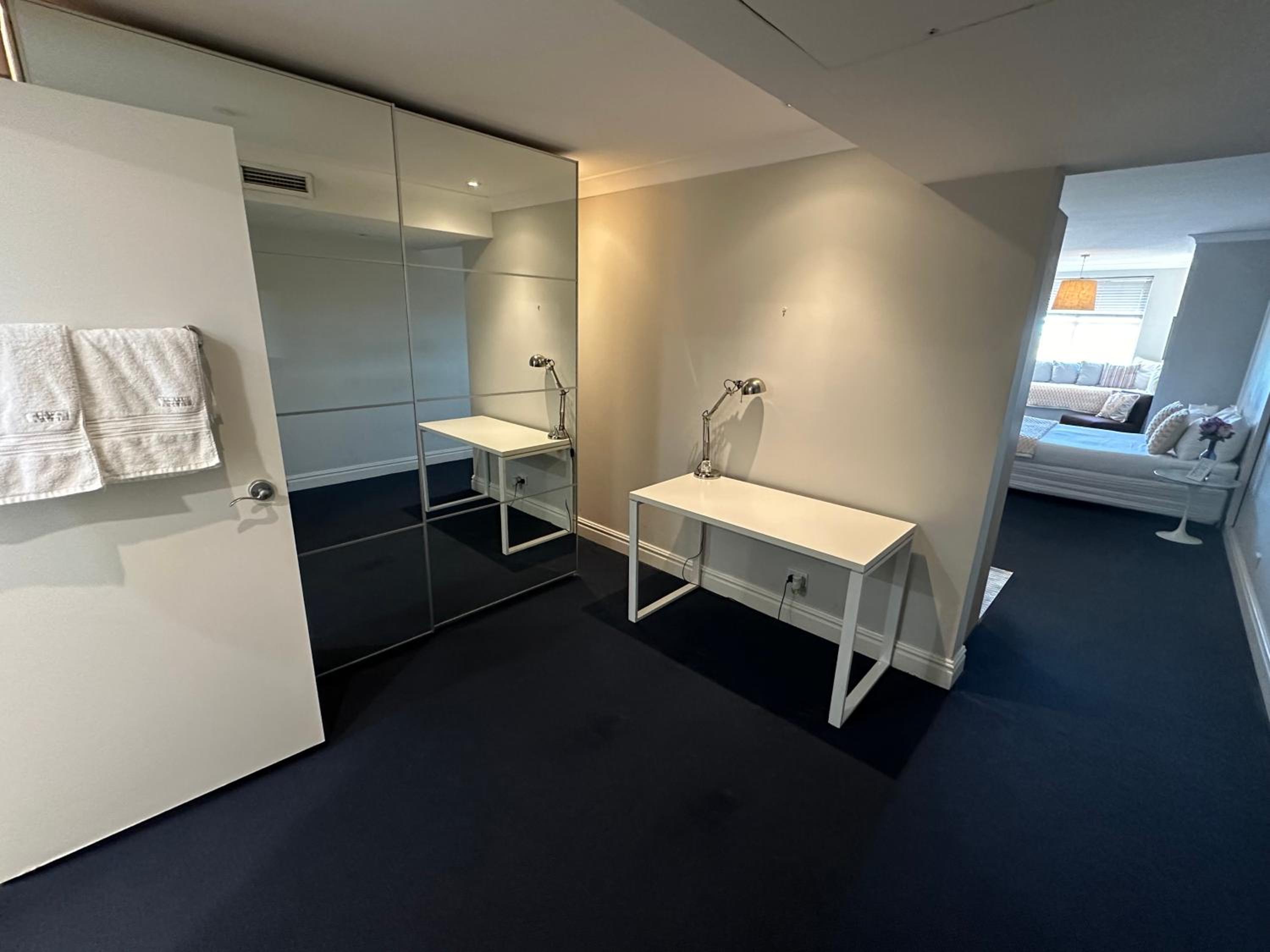 Sydney Airport Suites