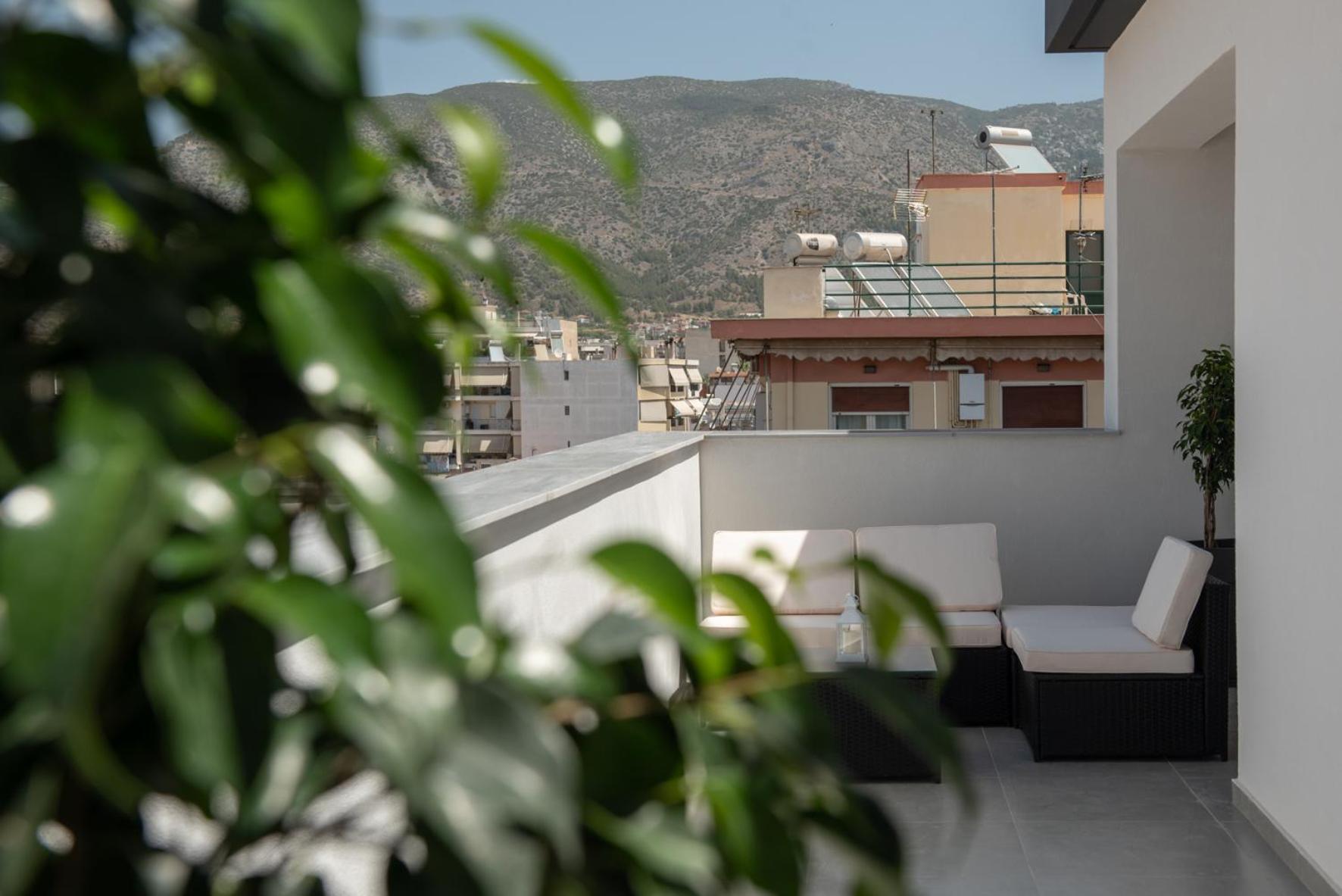 Karma Quality Living City Center with PRIVATE PARKING view 5