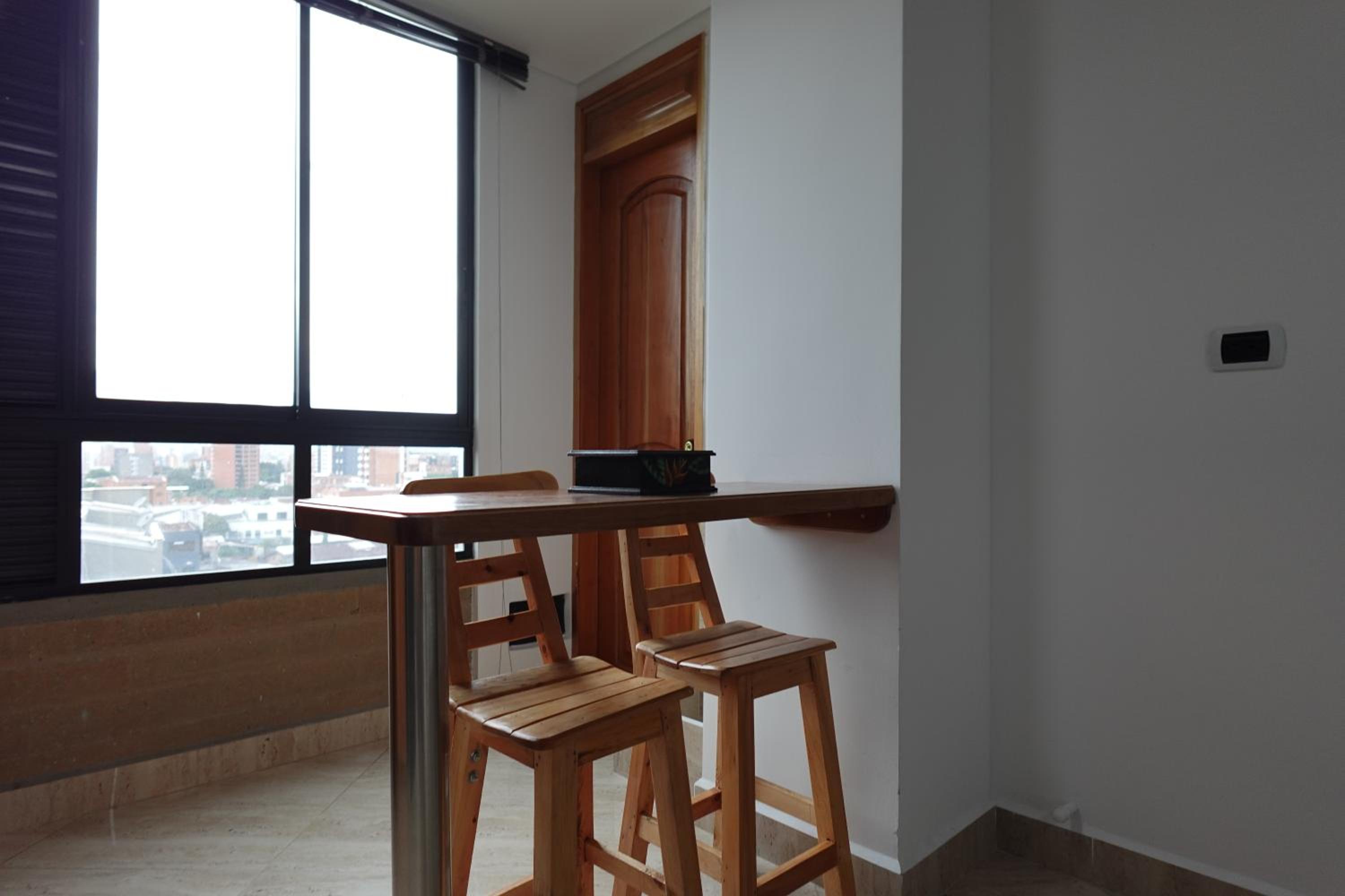 Apartaestudio completo en Laureles