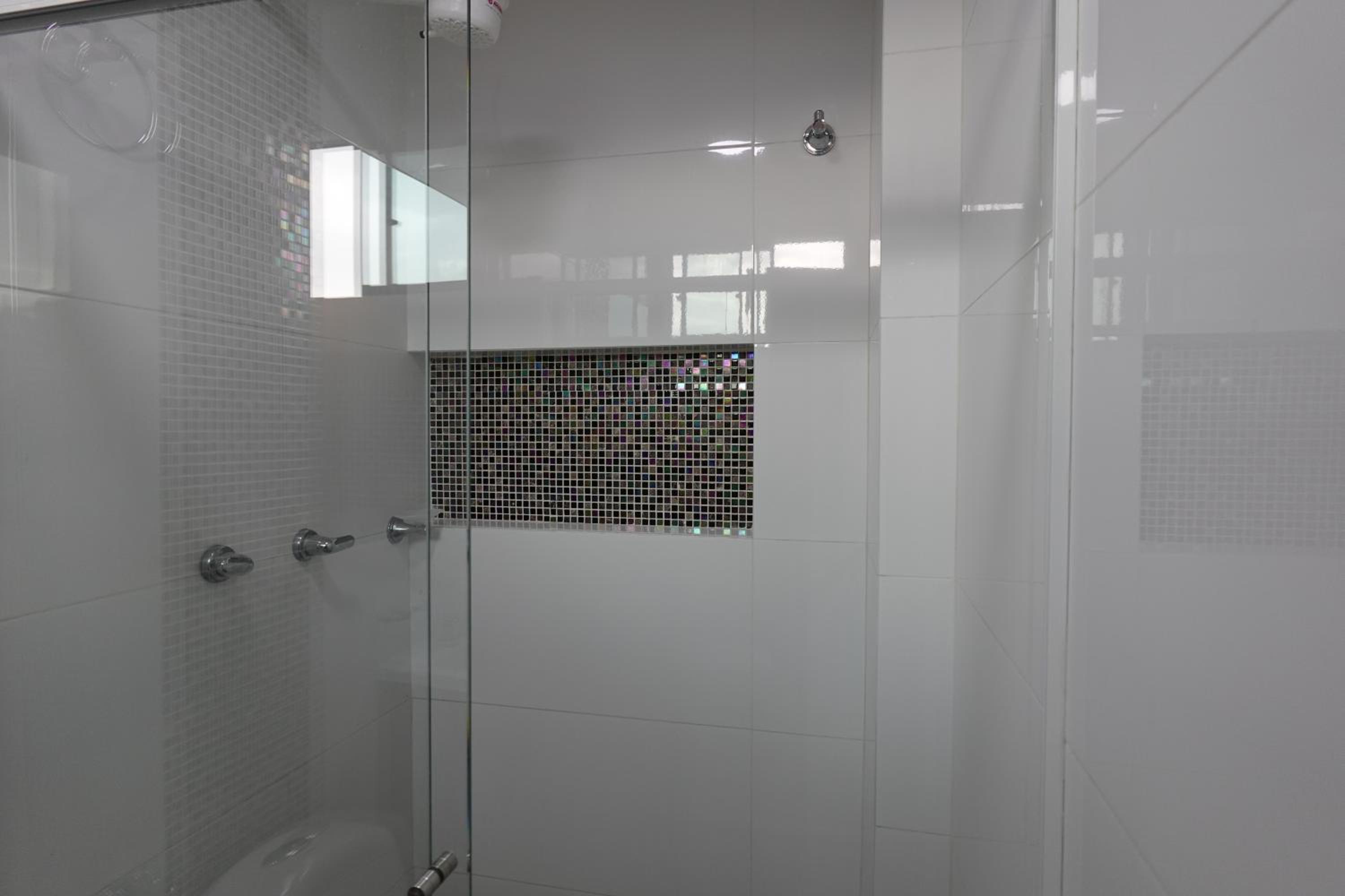 Apartaestudio completo en Laureles
