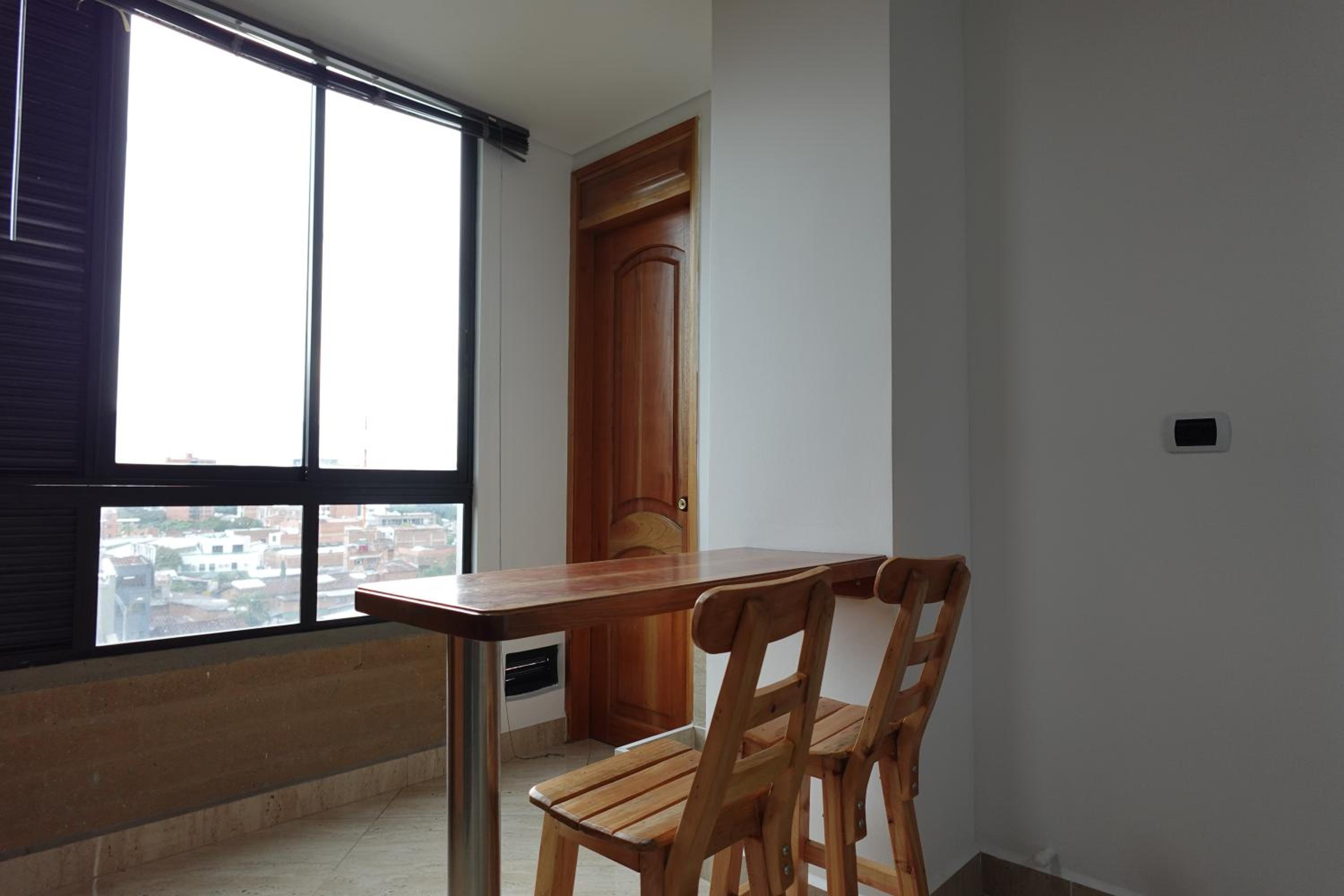 Apartaestudio completo en Laureles