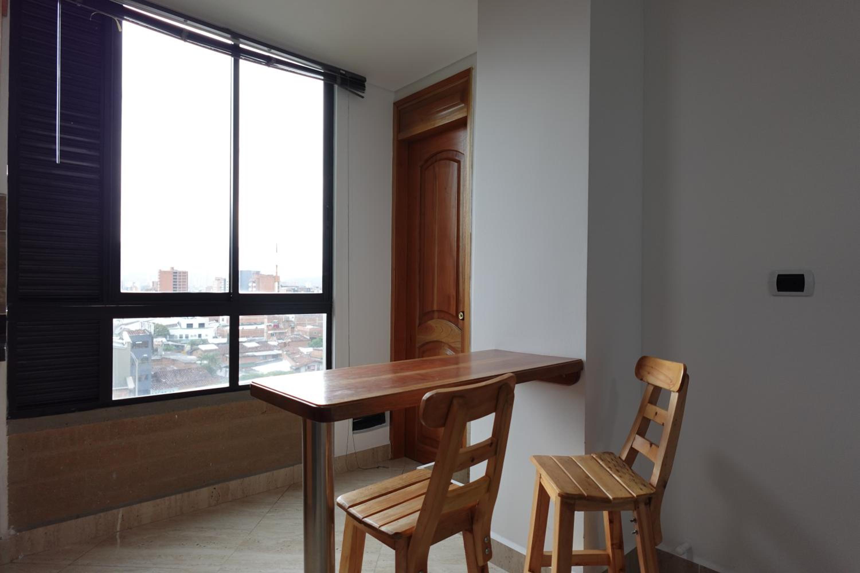 Apartaestudio completo en Laureles