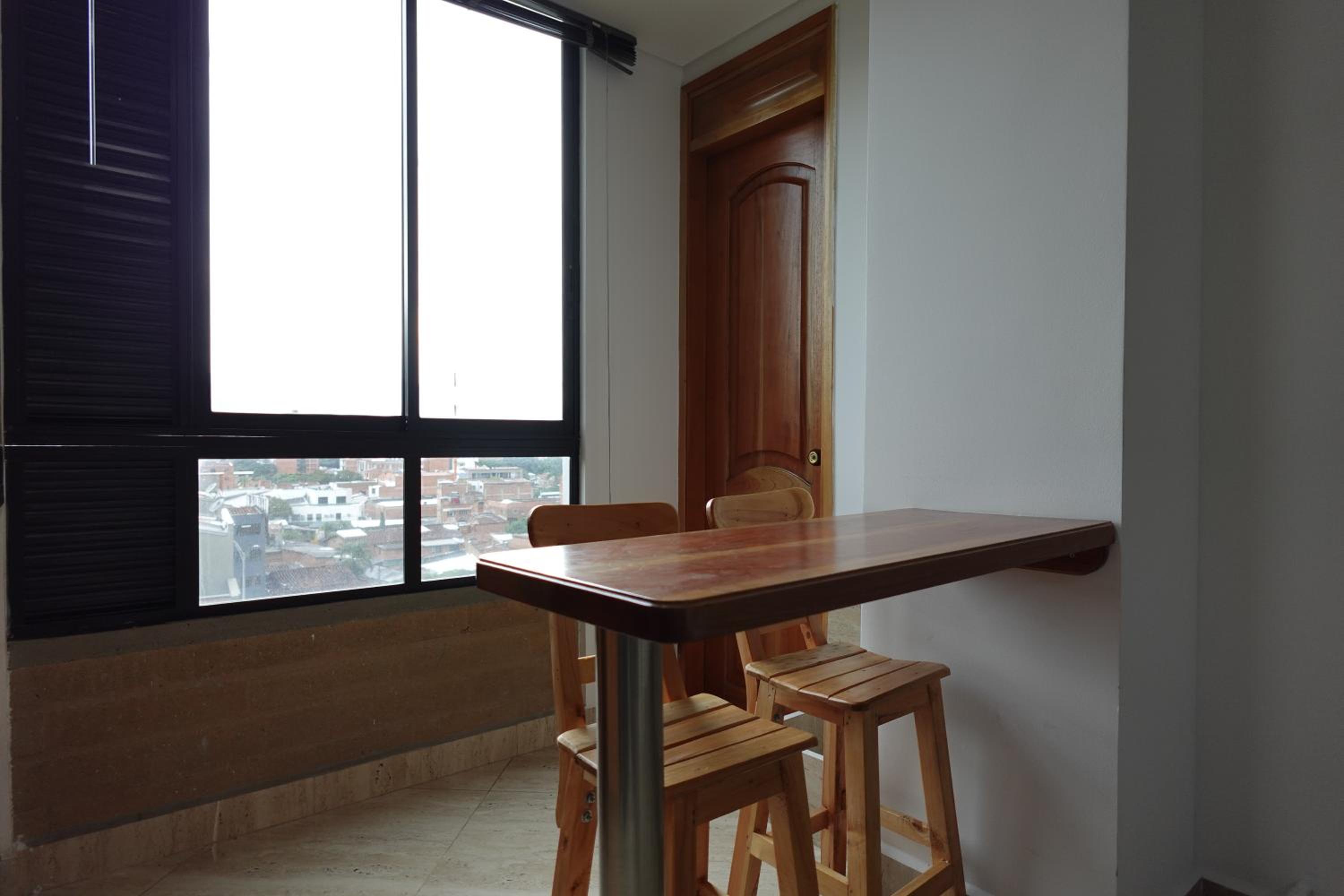 Apartaestudio completo en Laureles