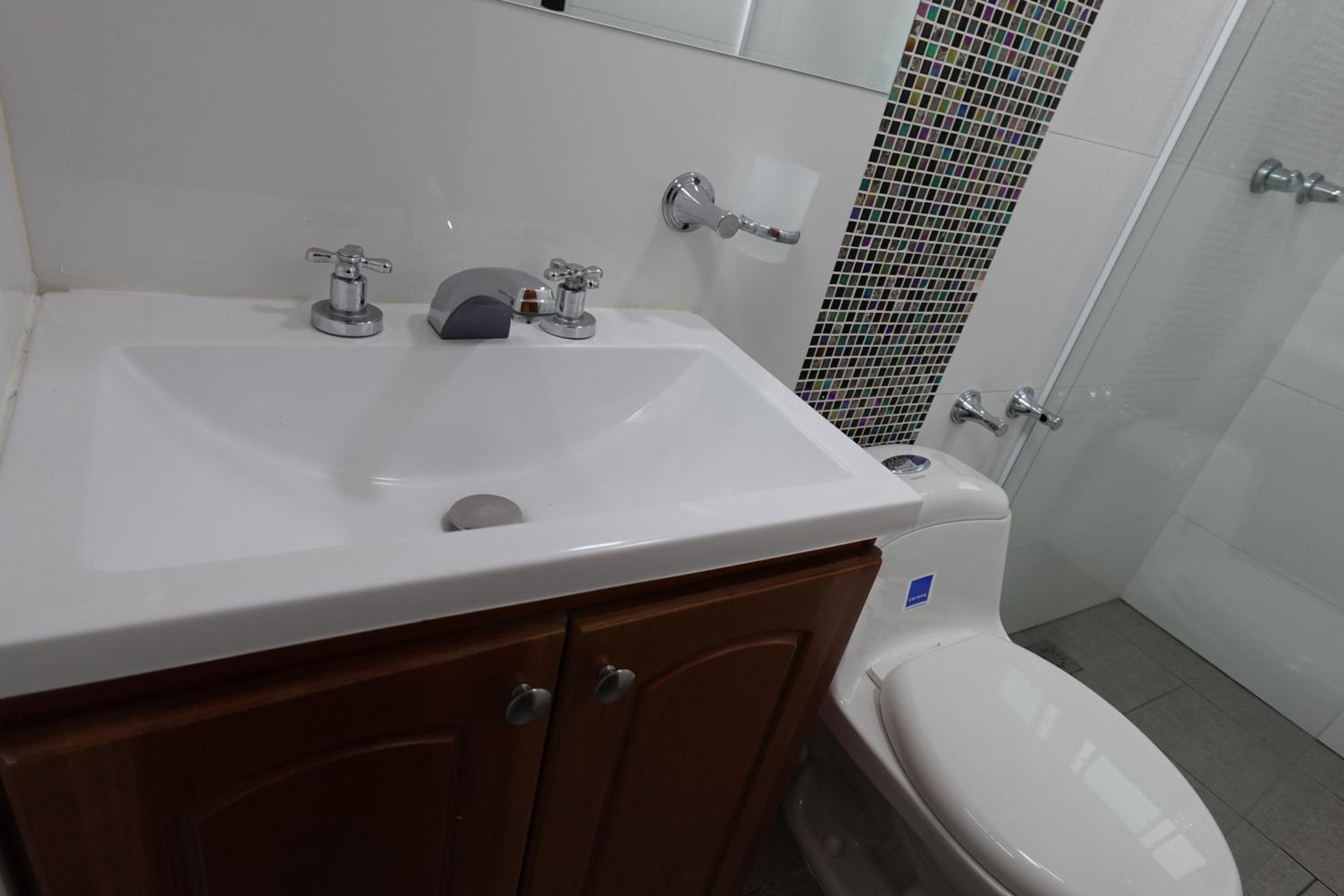 Apartaestudio completo en Laureles