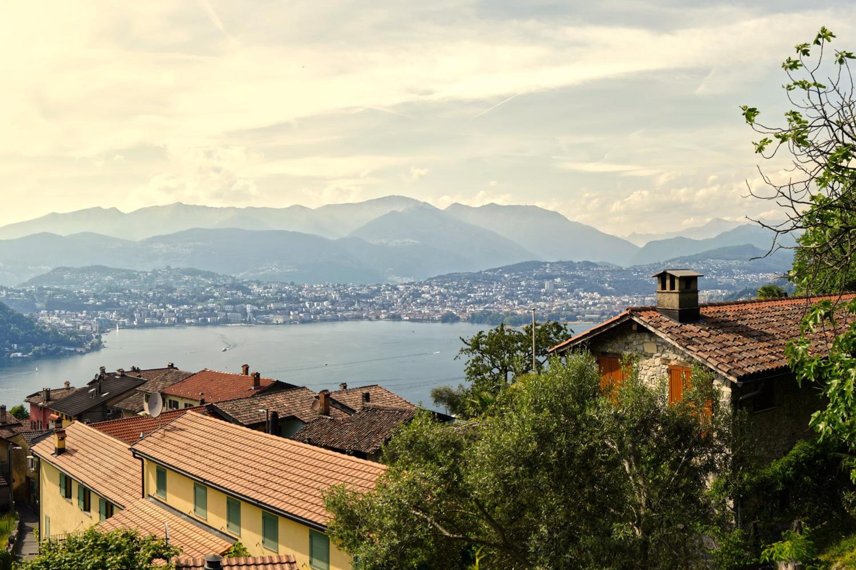 Romantic Apartments - Happy Rentals