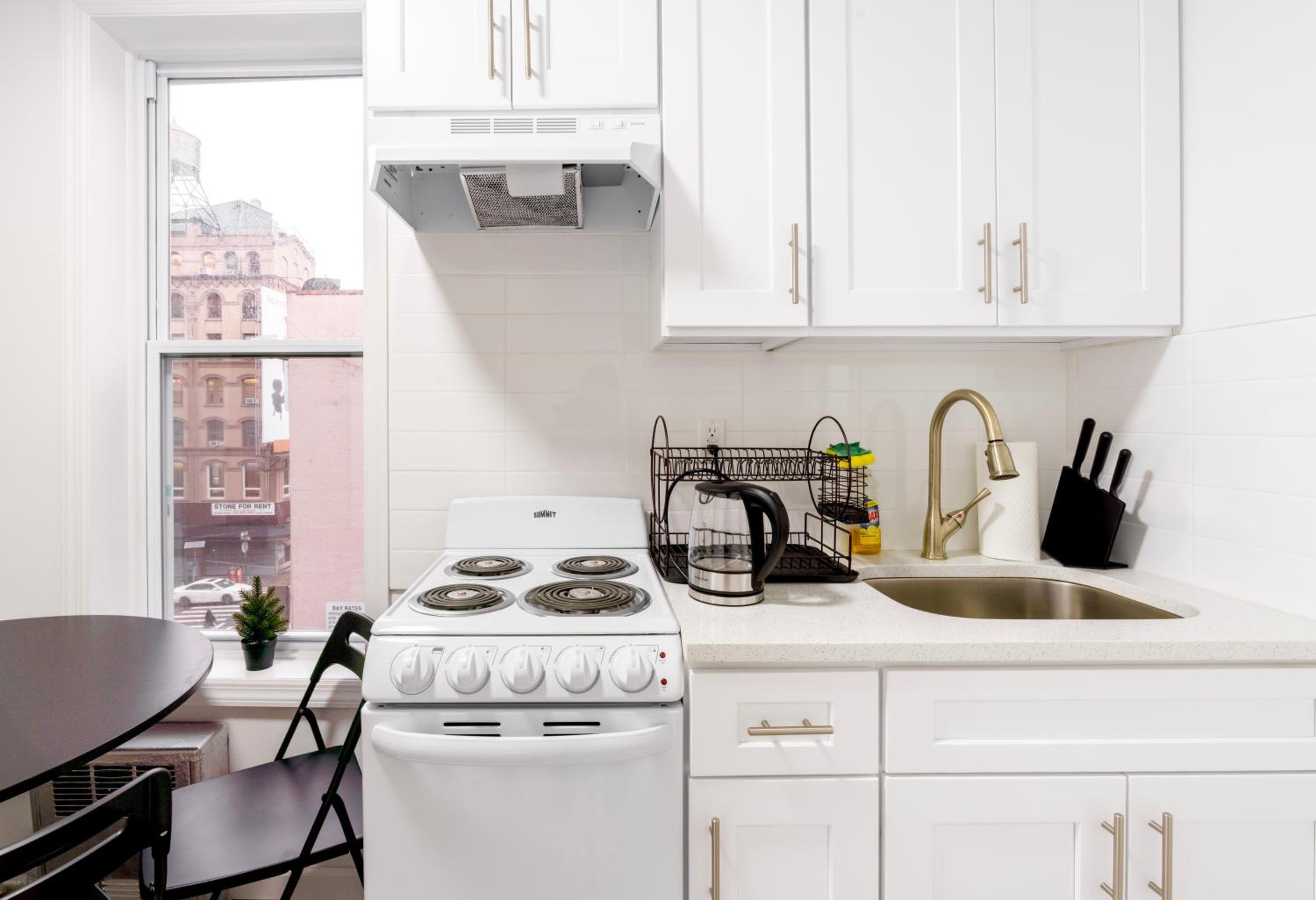 Homelike suites in the heart of China Town
