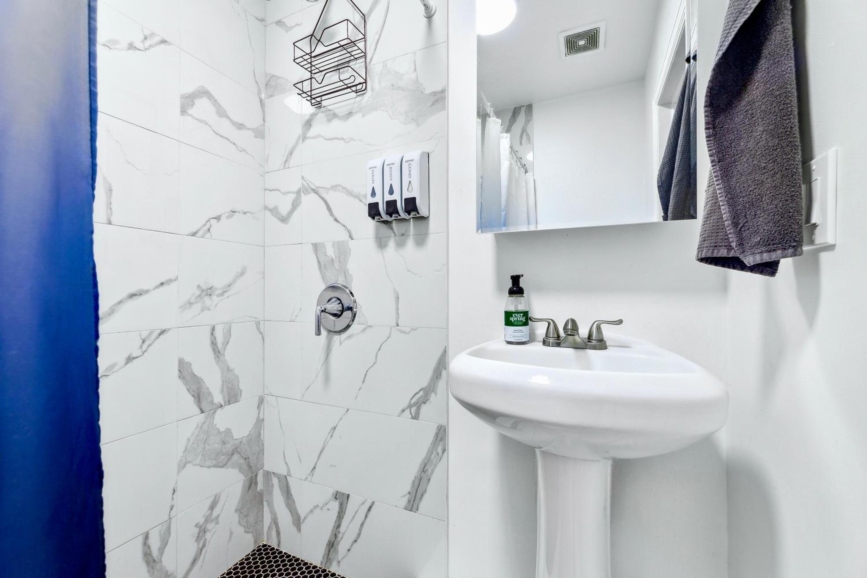 Homelike suites in the heart of China Town