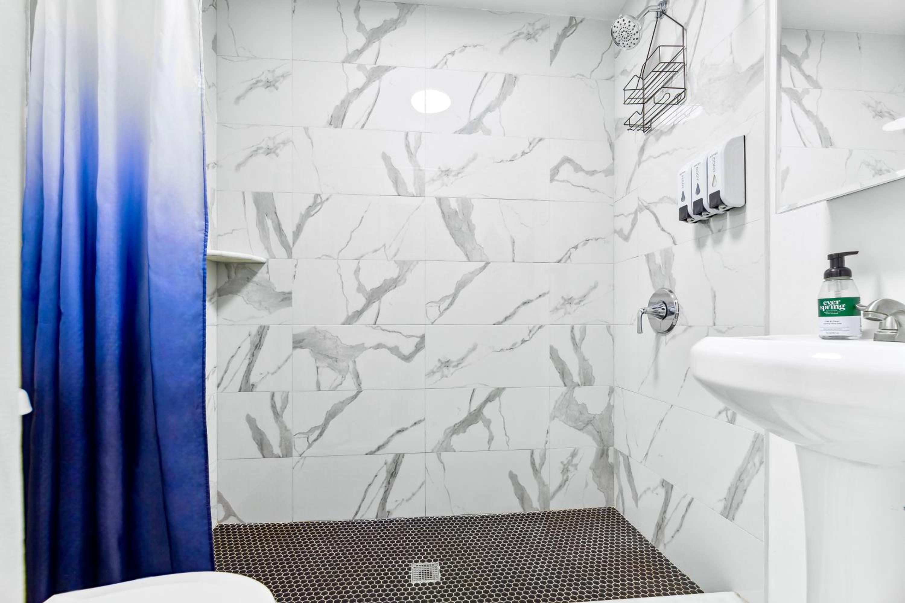 Homelike suites in the heart of China Town