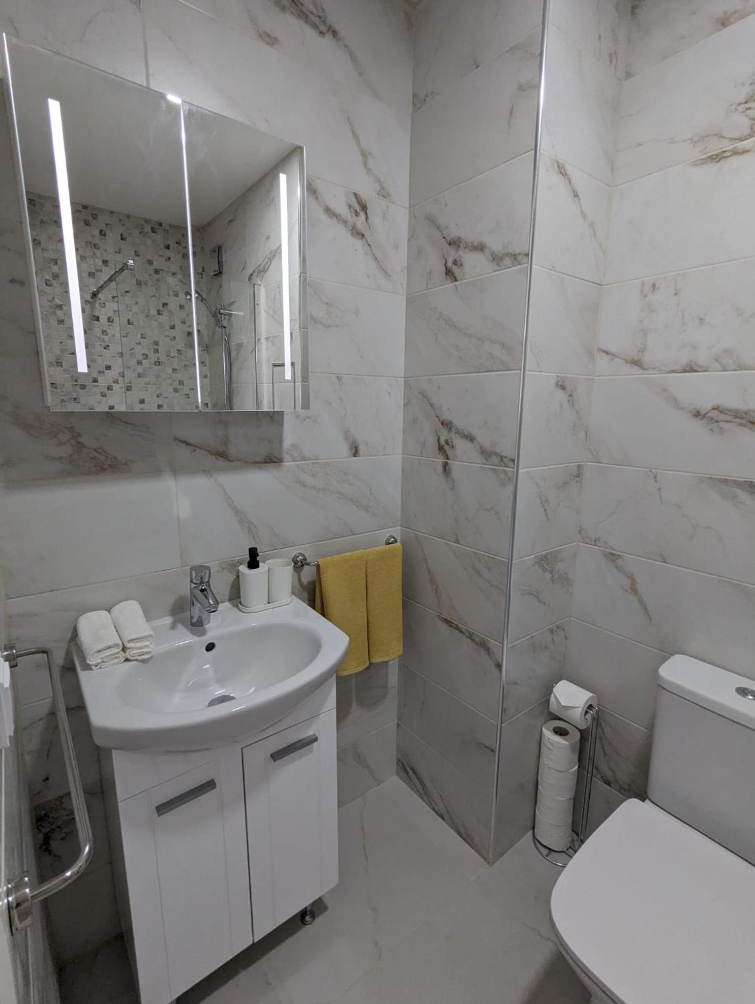 Reina Apartment- next to Sofia zoo and close to Mall Paradise