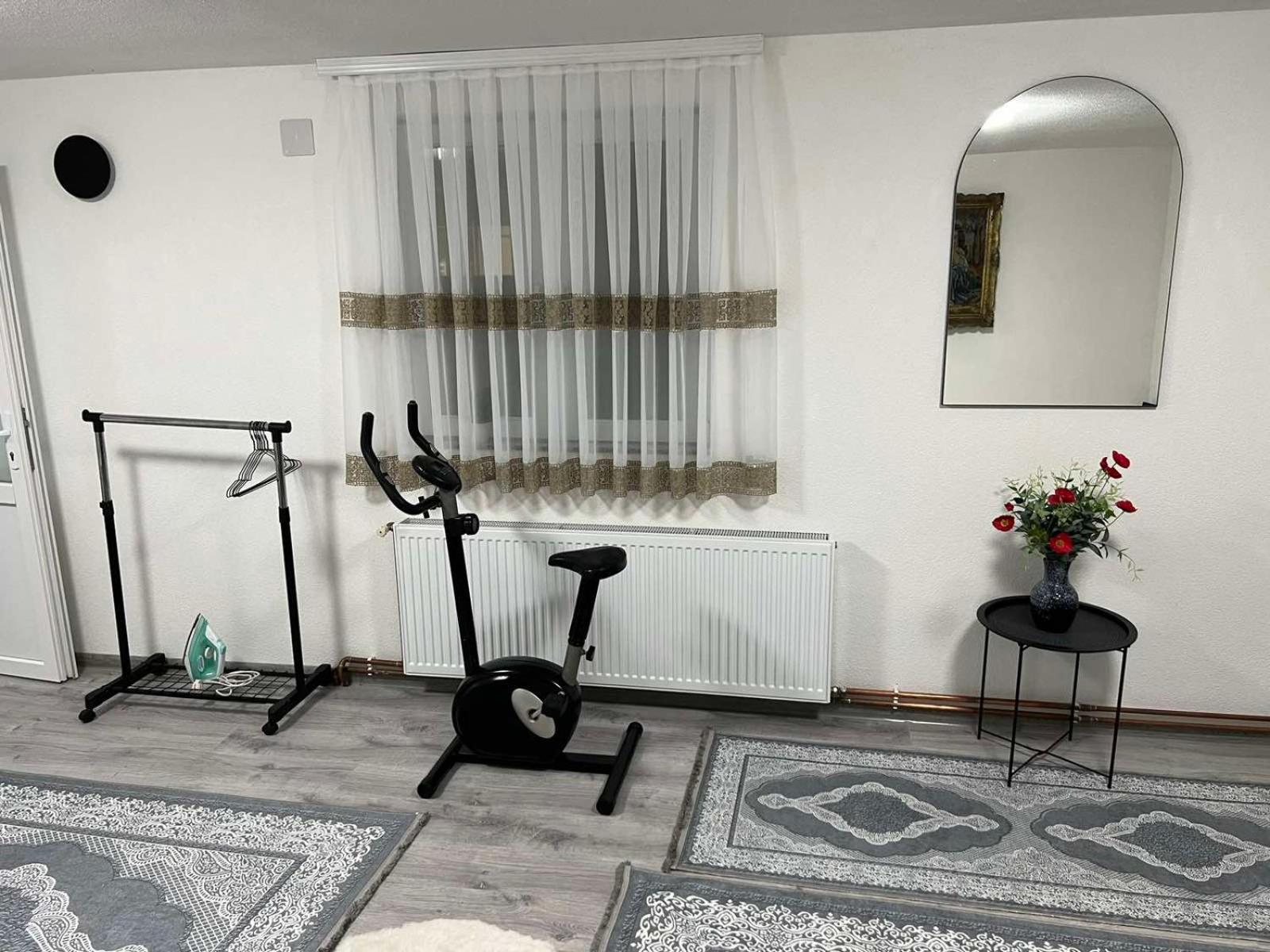 Apartman Royal sa GARAŽOM i KLIMOM
