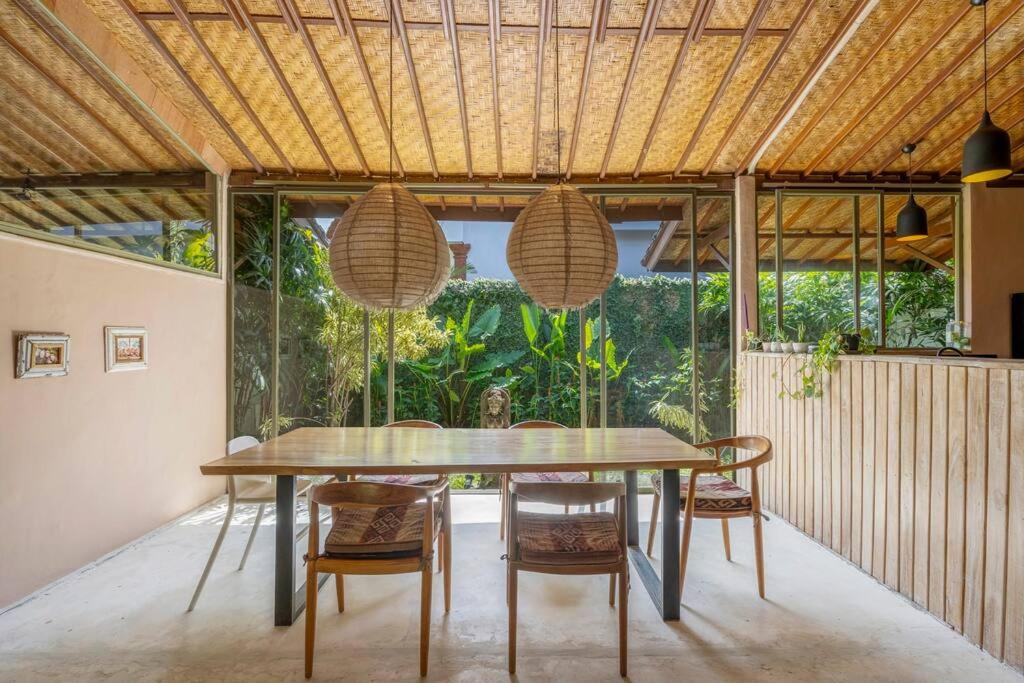 Tropische Bali 3BR Villa met Zwembad & Tram-poline view 5
