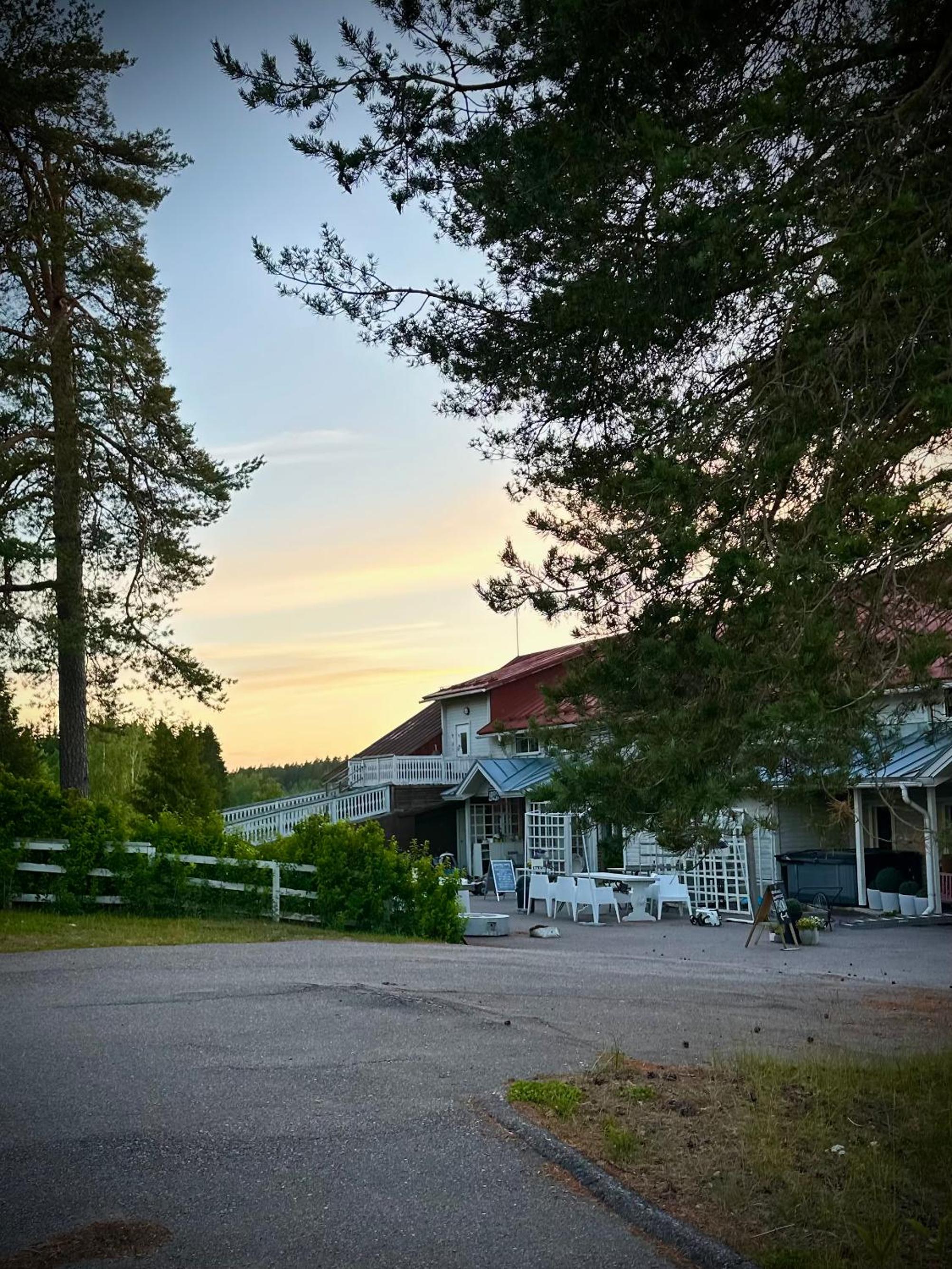 Herkkumäen Navetta