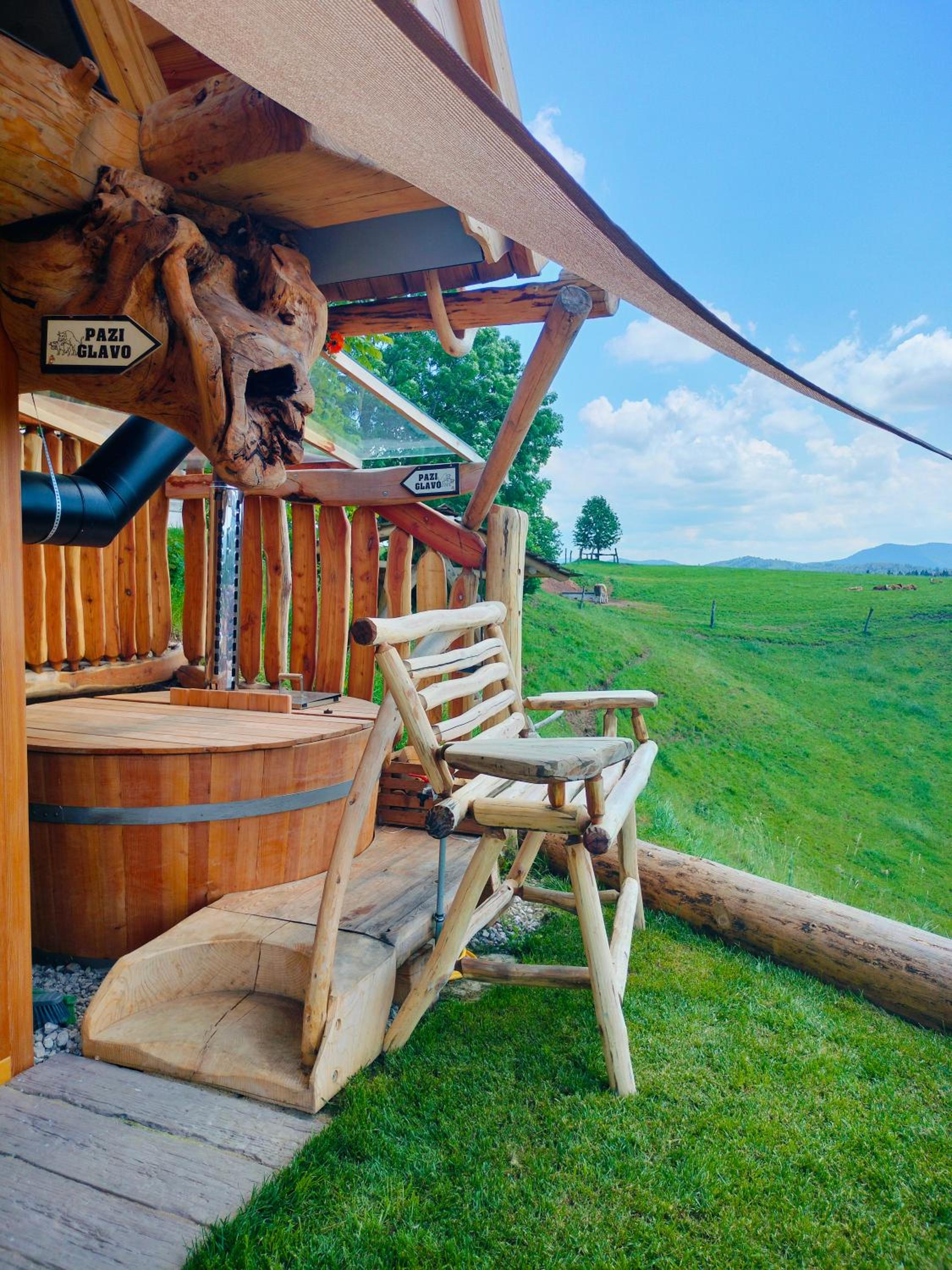 Glamping Lake Bloke view 2