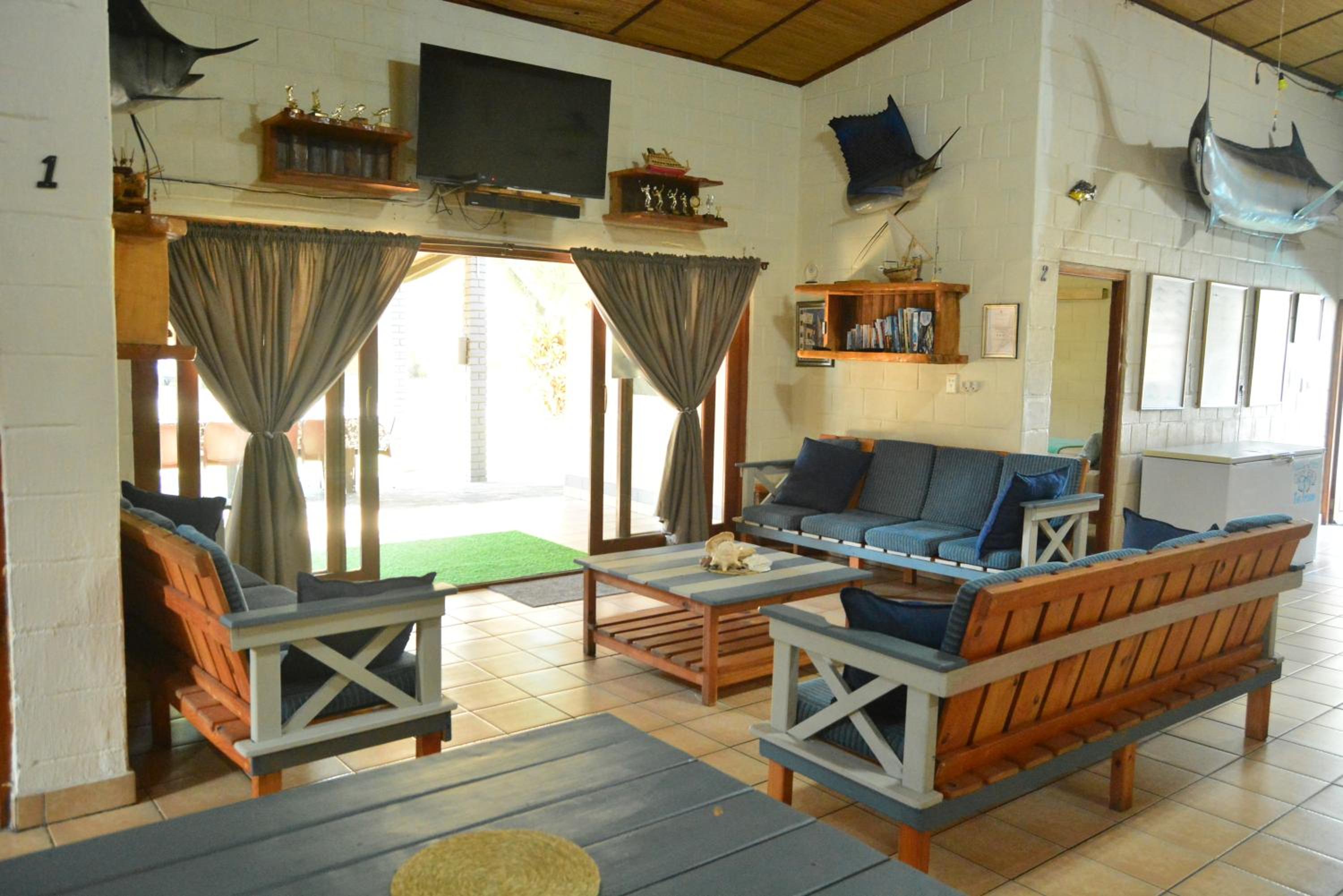 Seevarkie Guest House & Fishing Charter