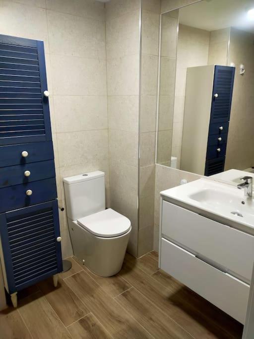 Amplio apartamento al lado del mar