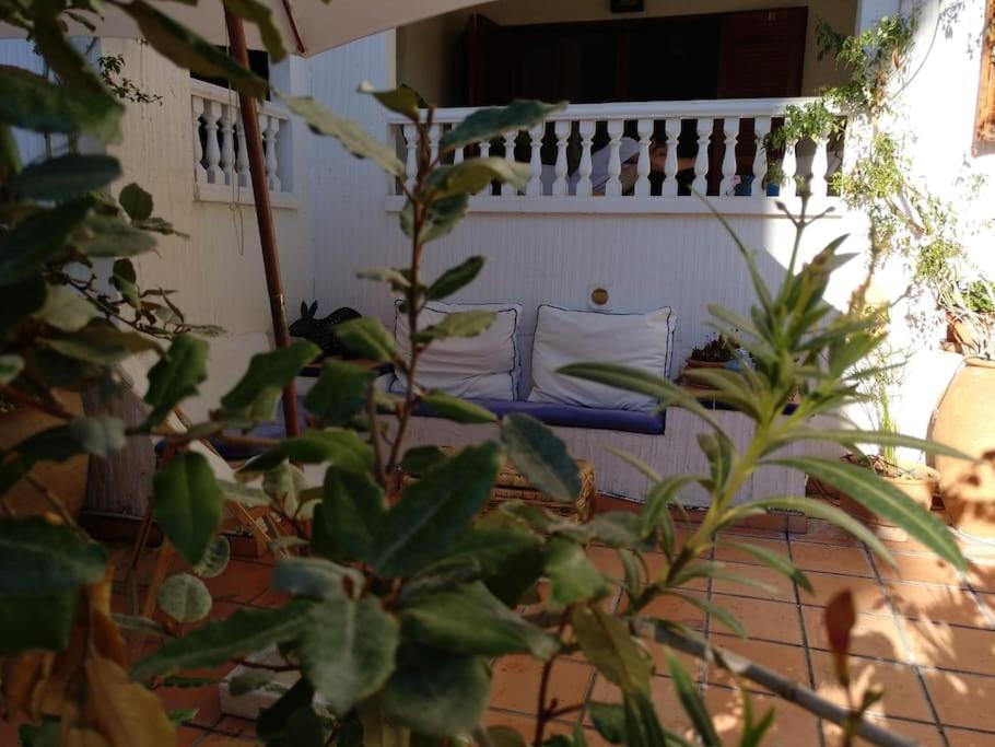 Amplio apartamento al lado del mar