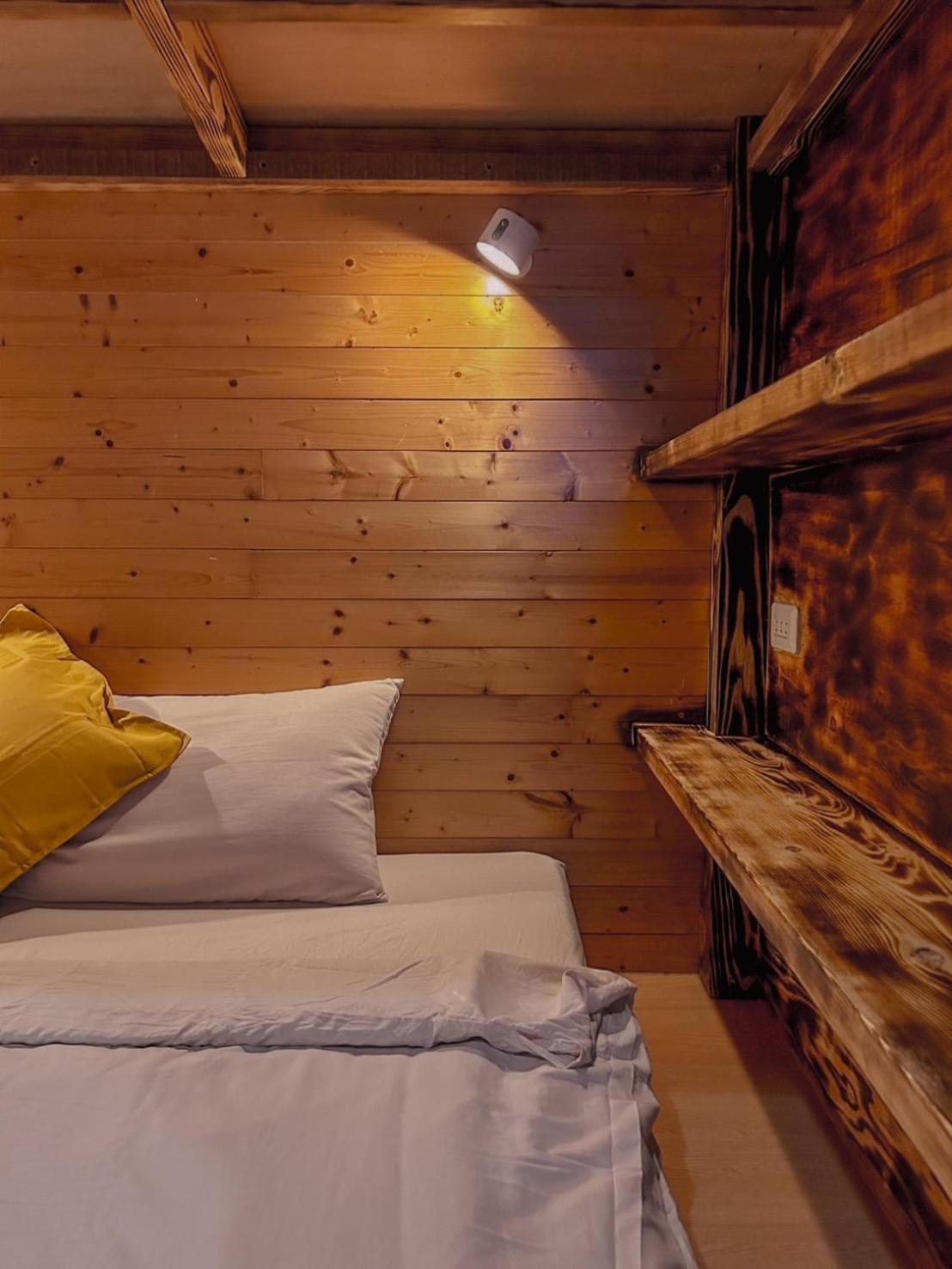 B&B American Style cabin 5 minutes from the sea view 3