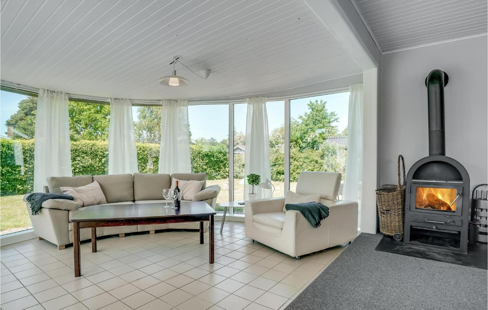 6 Bedroom Cozy Home In Slagelse view 2