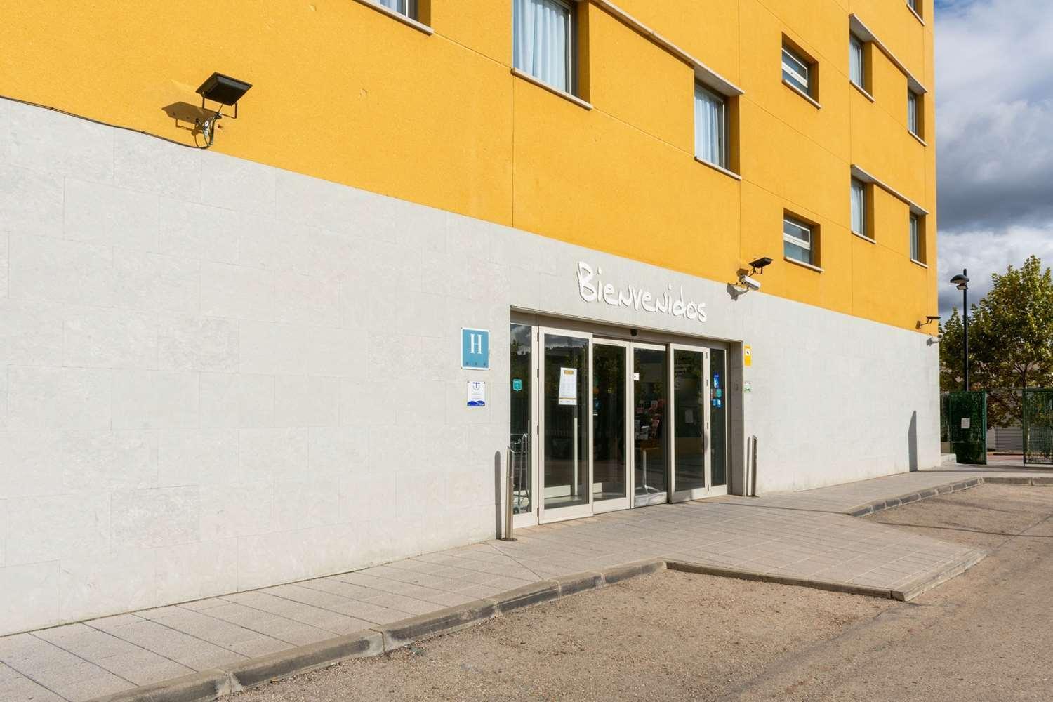 Alcala De Henares Vacations - Travelodge Madrid Alcala de Henares - Property Image 10