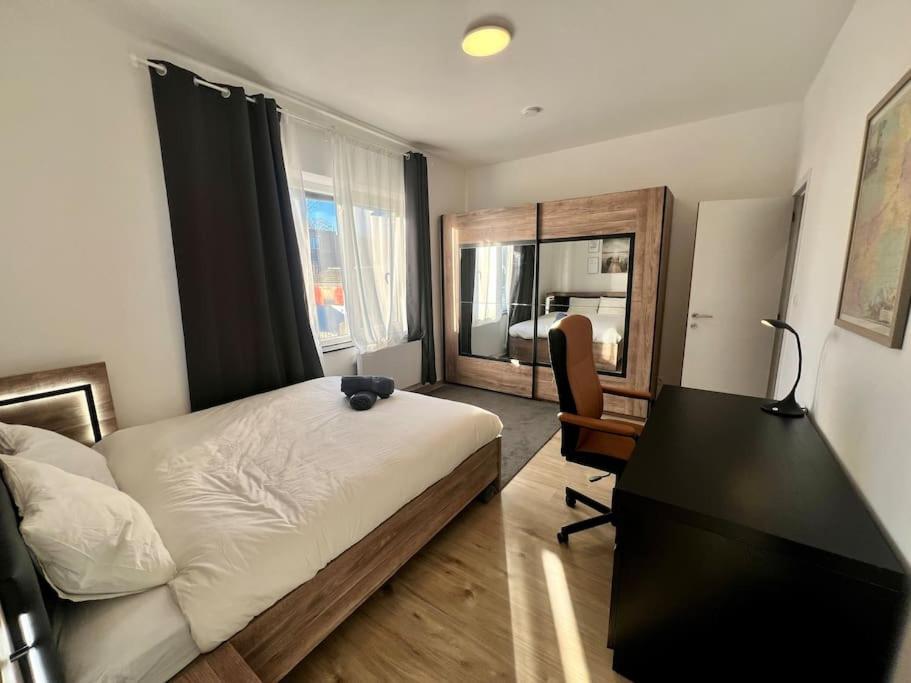 Modern Business Flat - Courts et moyens séjours