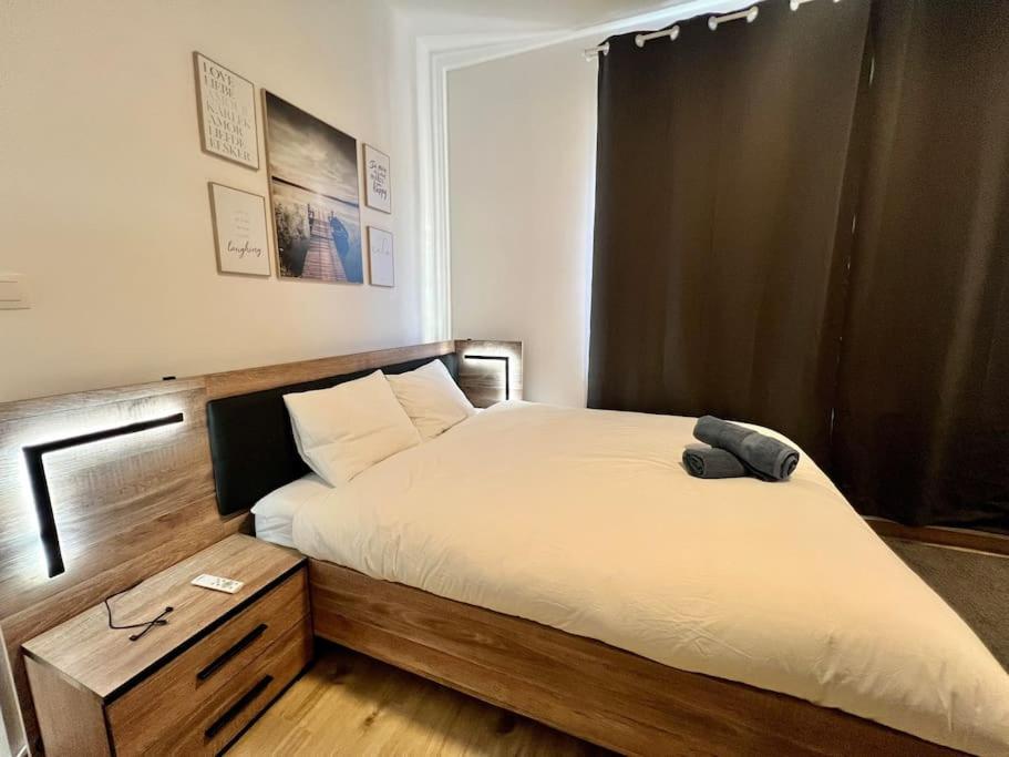 Modern Business Flat - Courts et moyens séjours
