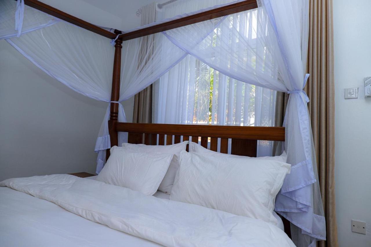Villa20 Blue Water Diani
