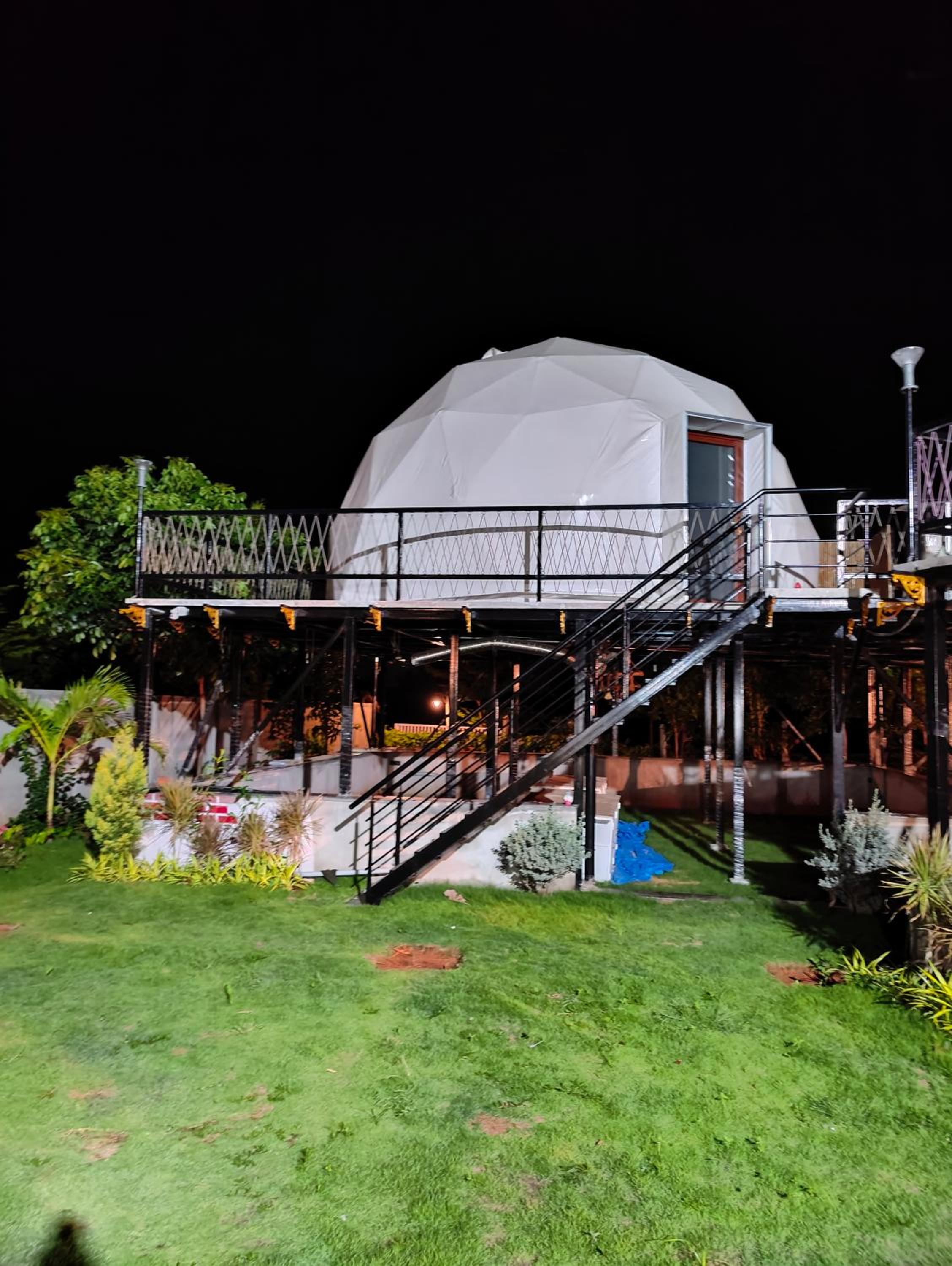 Meenakshi-Lakehouse of M