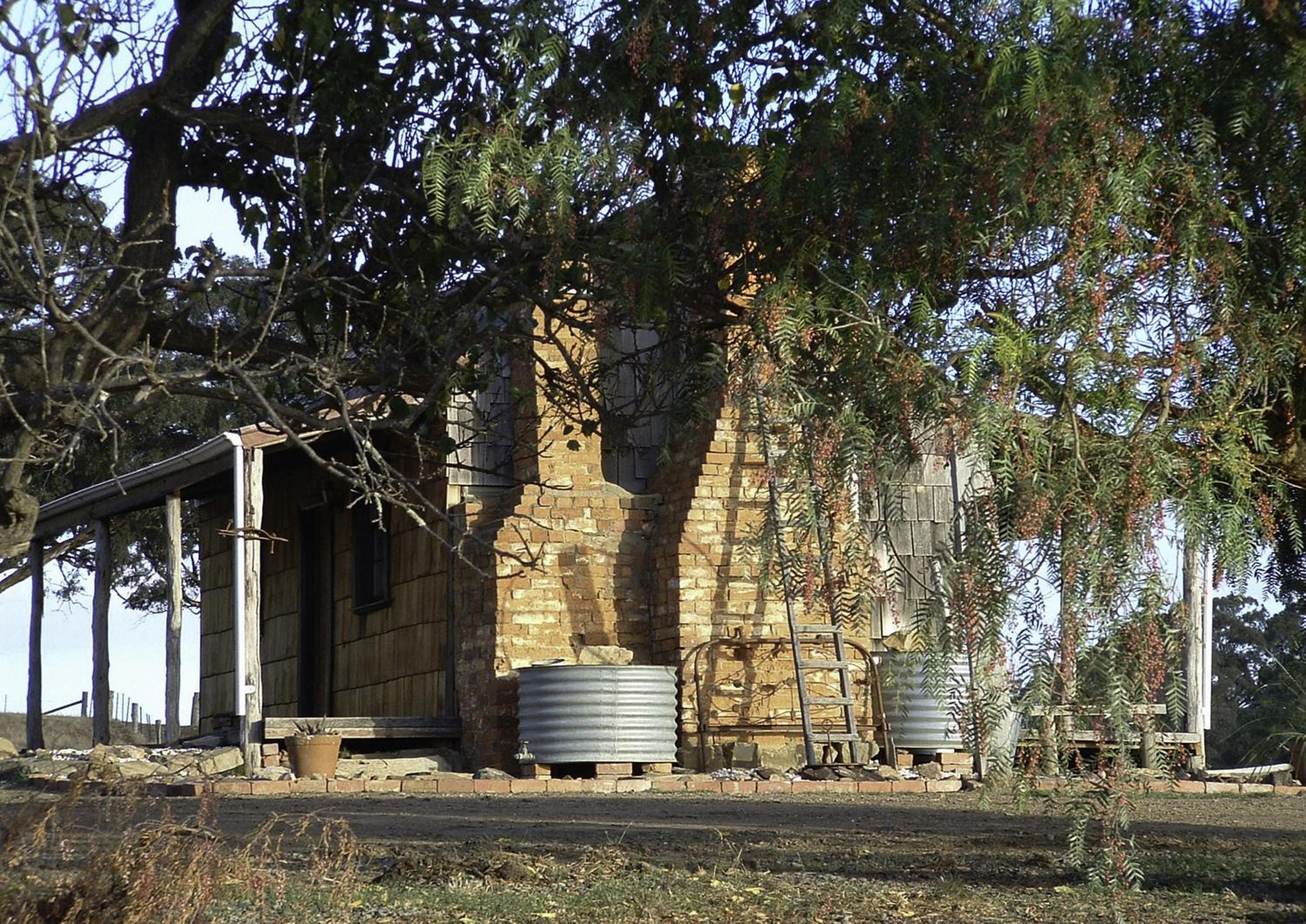 Mancuso Country Cottage Retreat