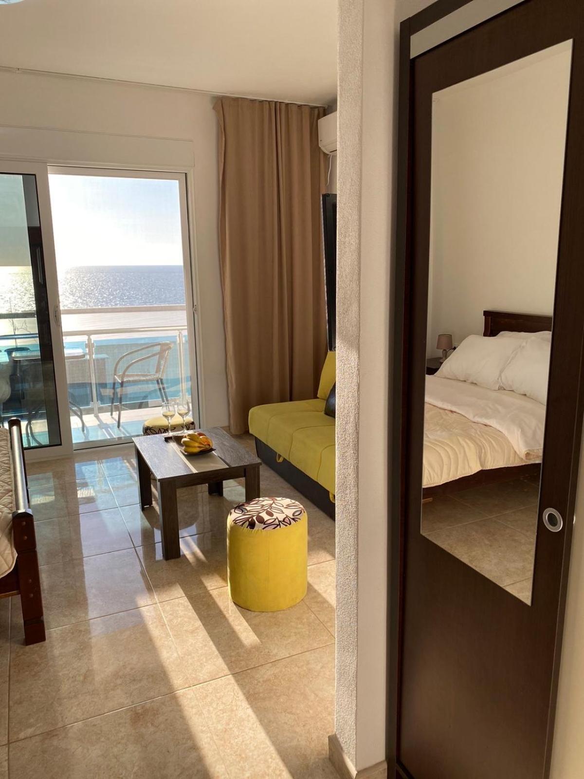 Apartmani Vila Delfin view 2