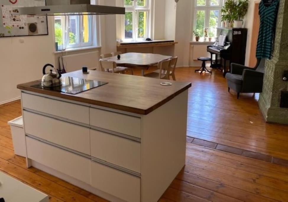 Spacious, children-friendly, beautiful apartment