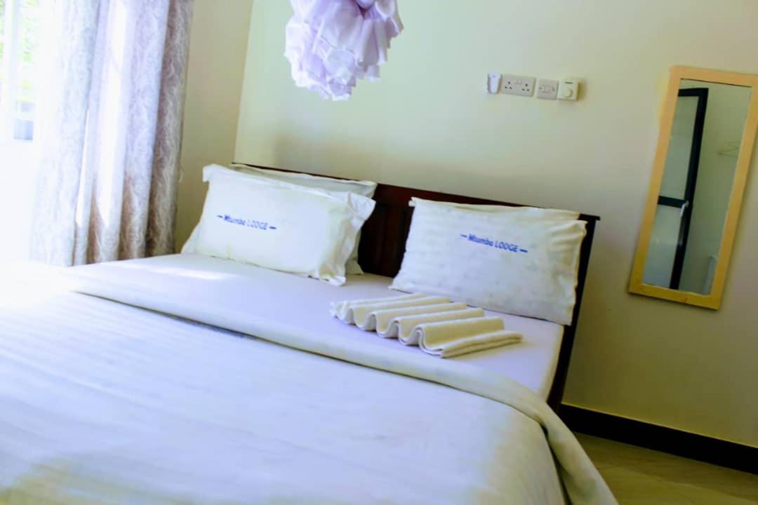 Mtumba Lodge view 2