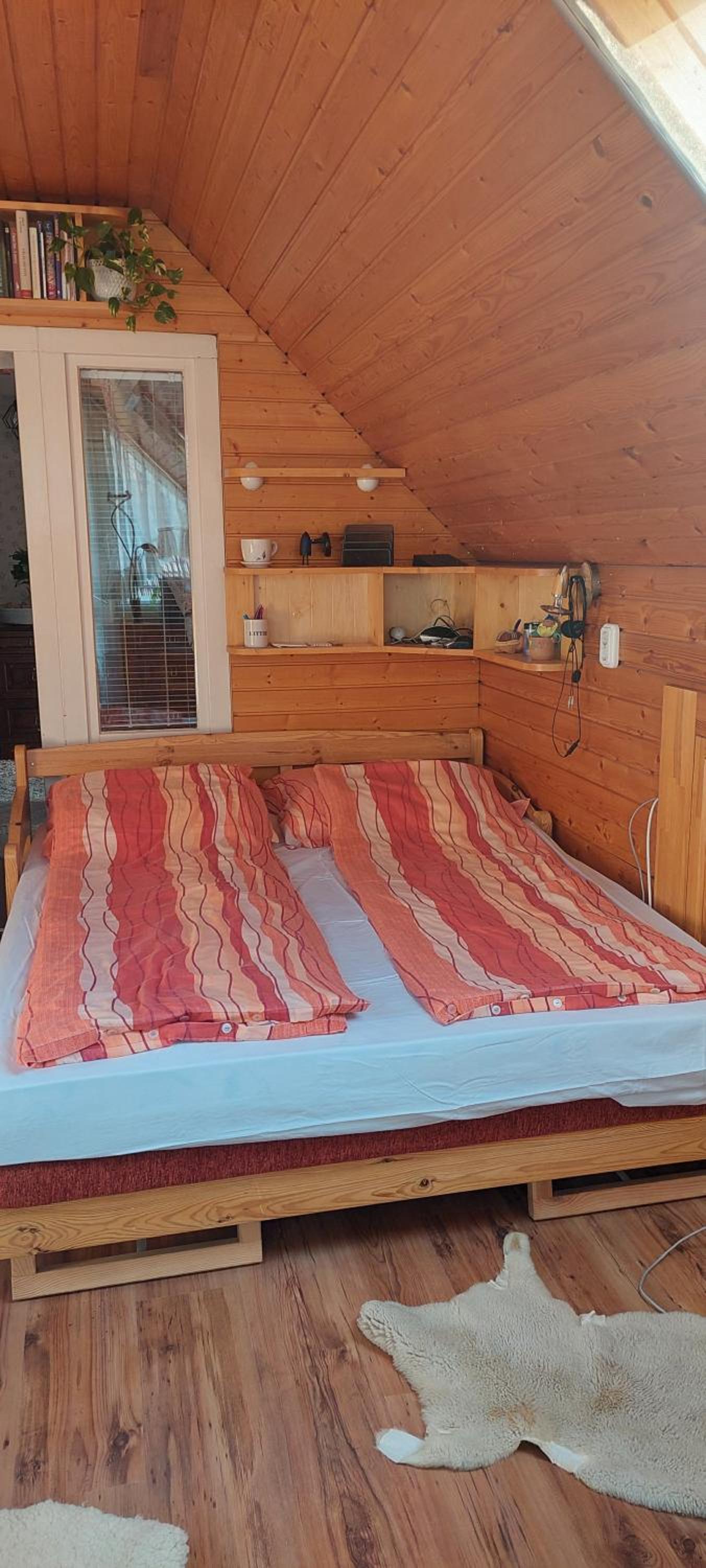 Kata Apartmanháza
