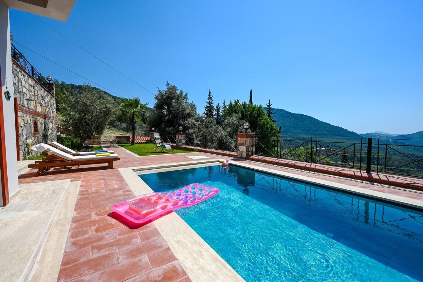 Olive Vista view 4