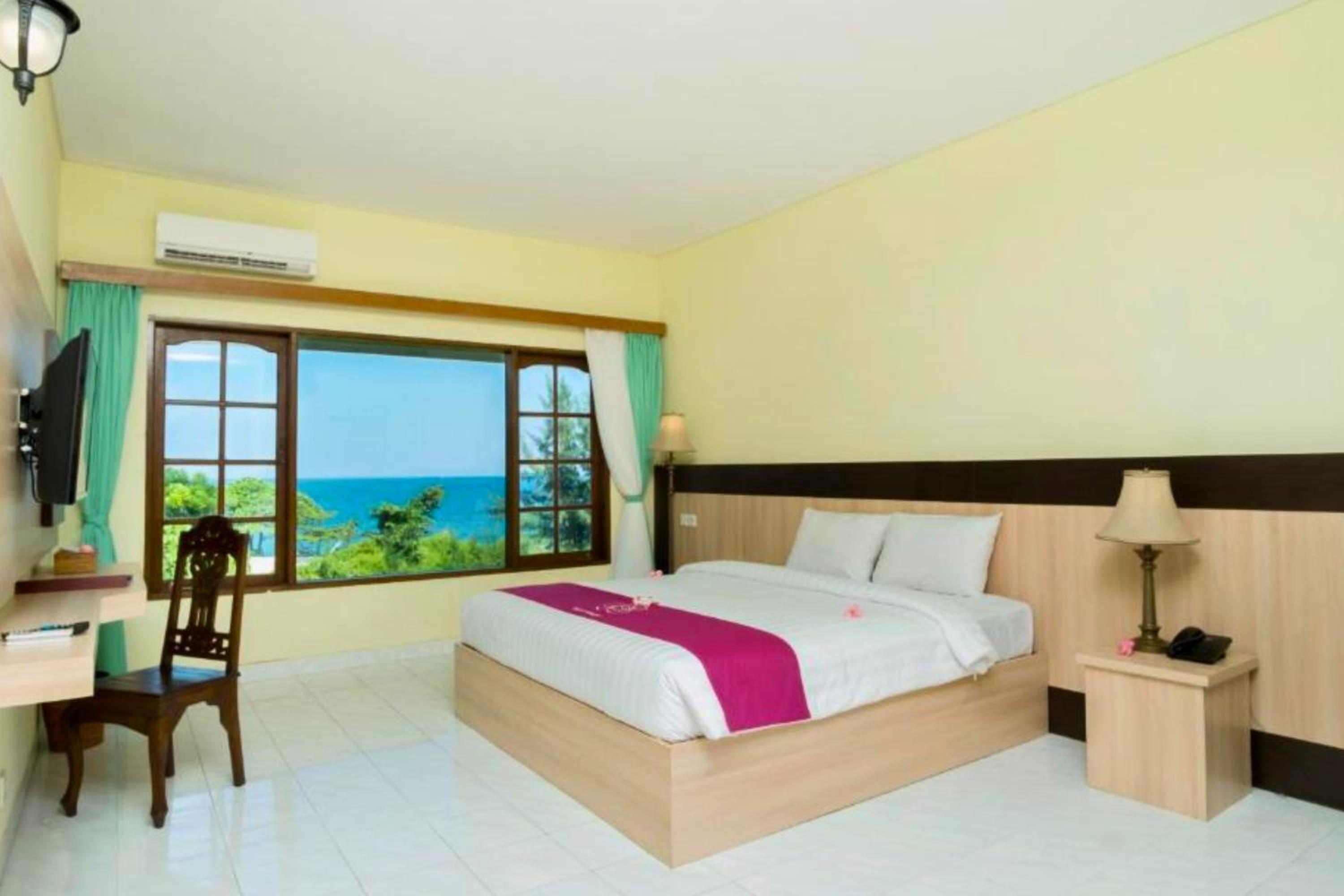 Lintang 1 BR Superior Room view 2