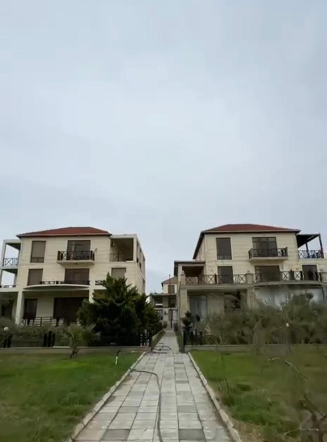 Delmar Hotel recidance