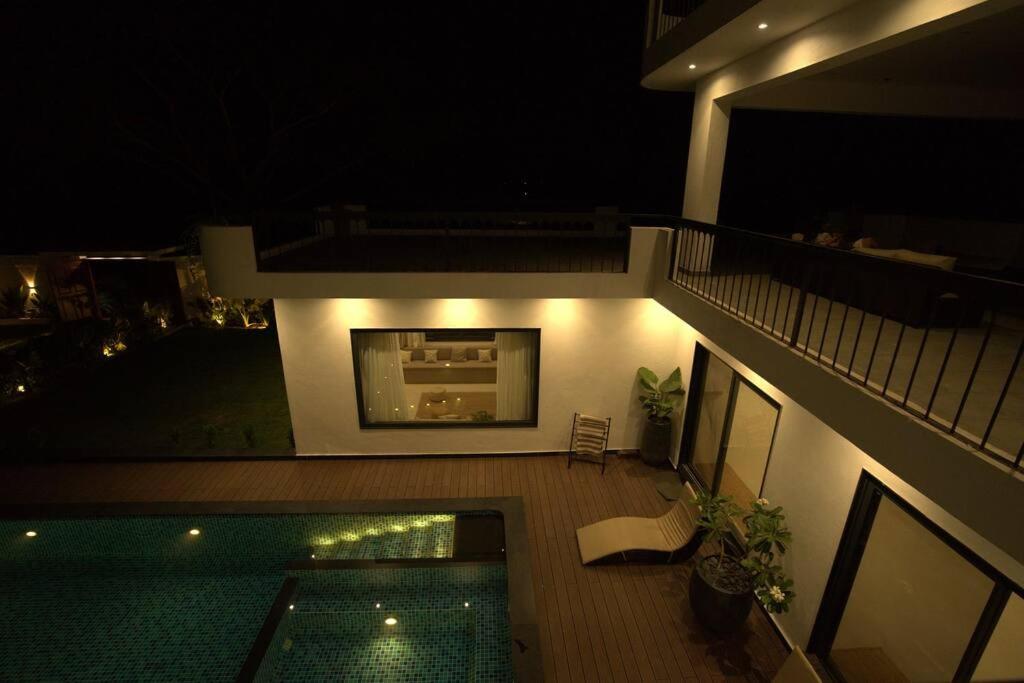 Villa Heliconia