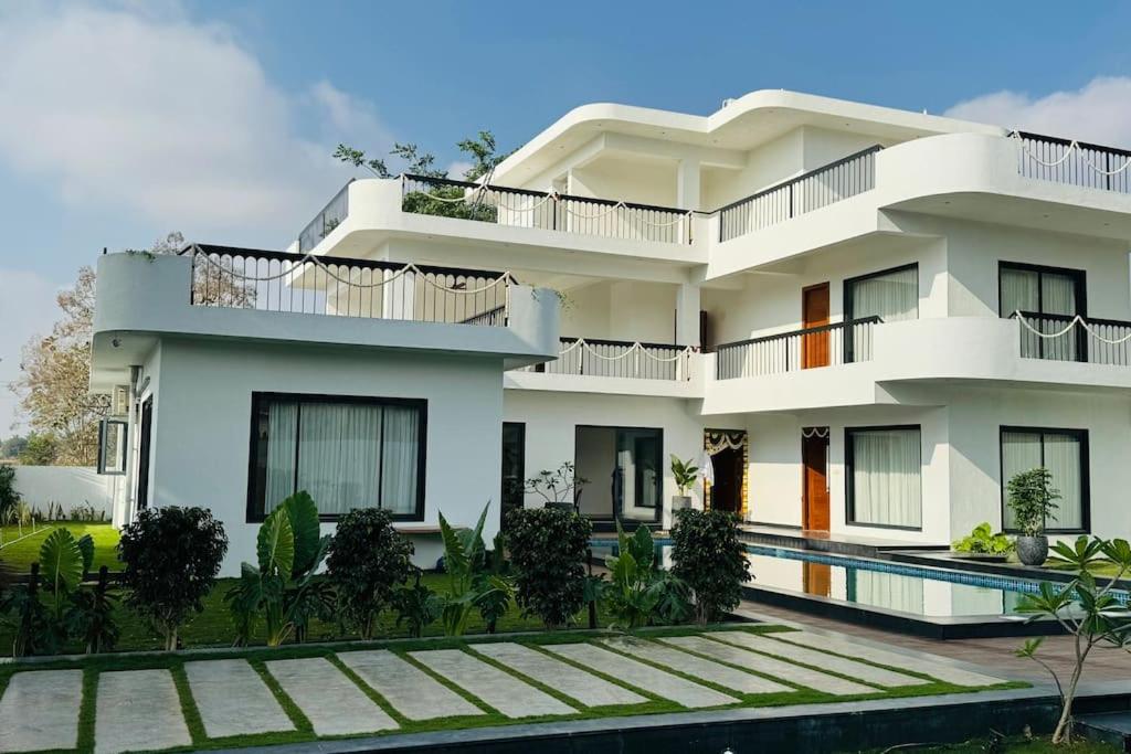 Villa Heliconia