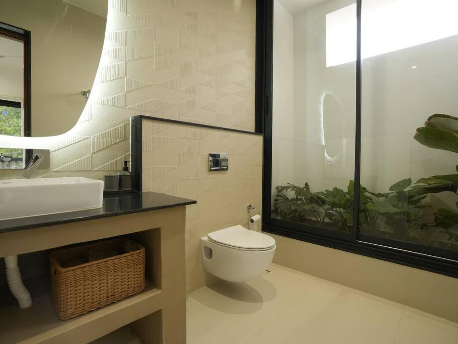Villa Heliconia