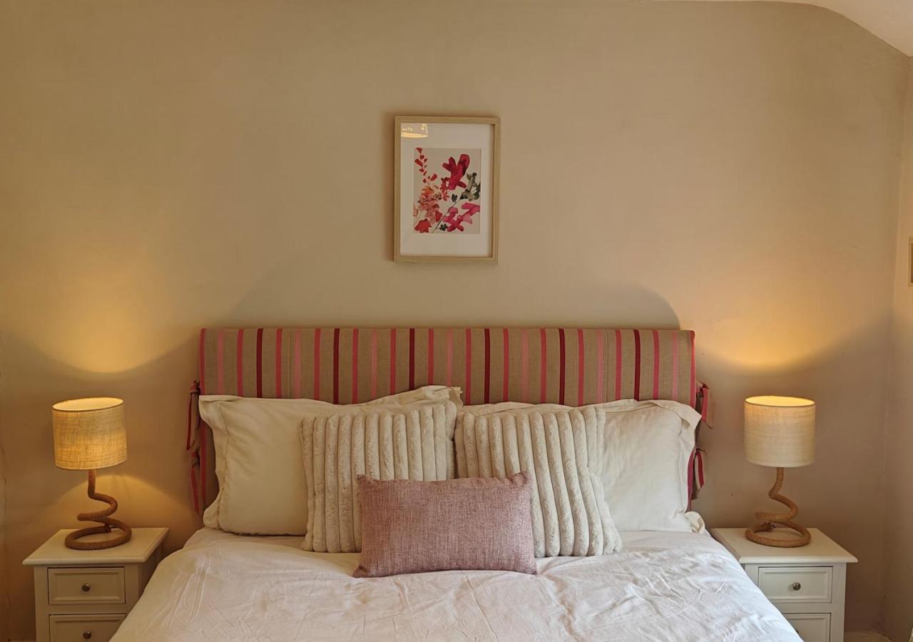 3 Bed in Horsehouse oc-e29610
