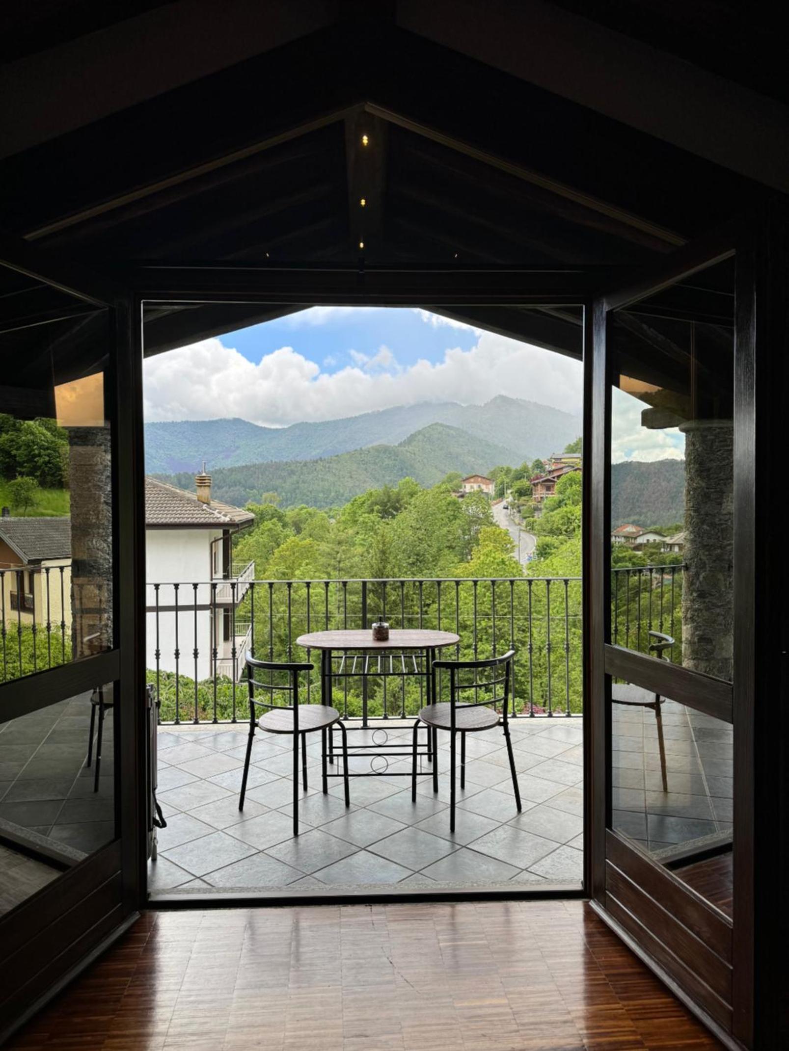 La Casa di Nina - Traves view 3