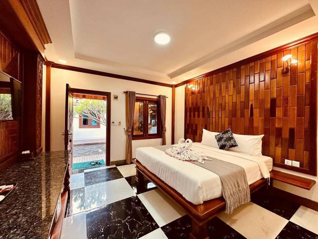 Pich Mean Bungalow view 4