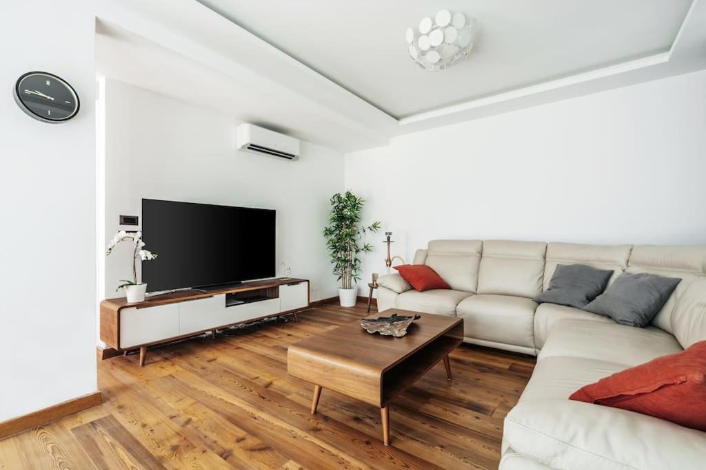 Budva Gate Penthouse by In Property view 2