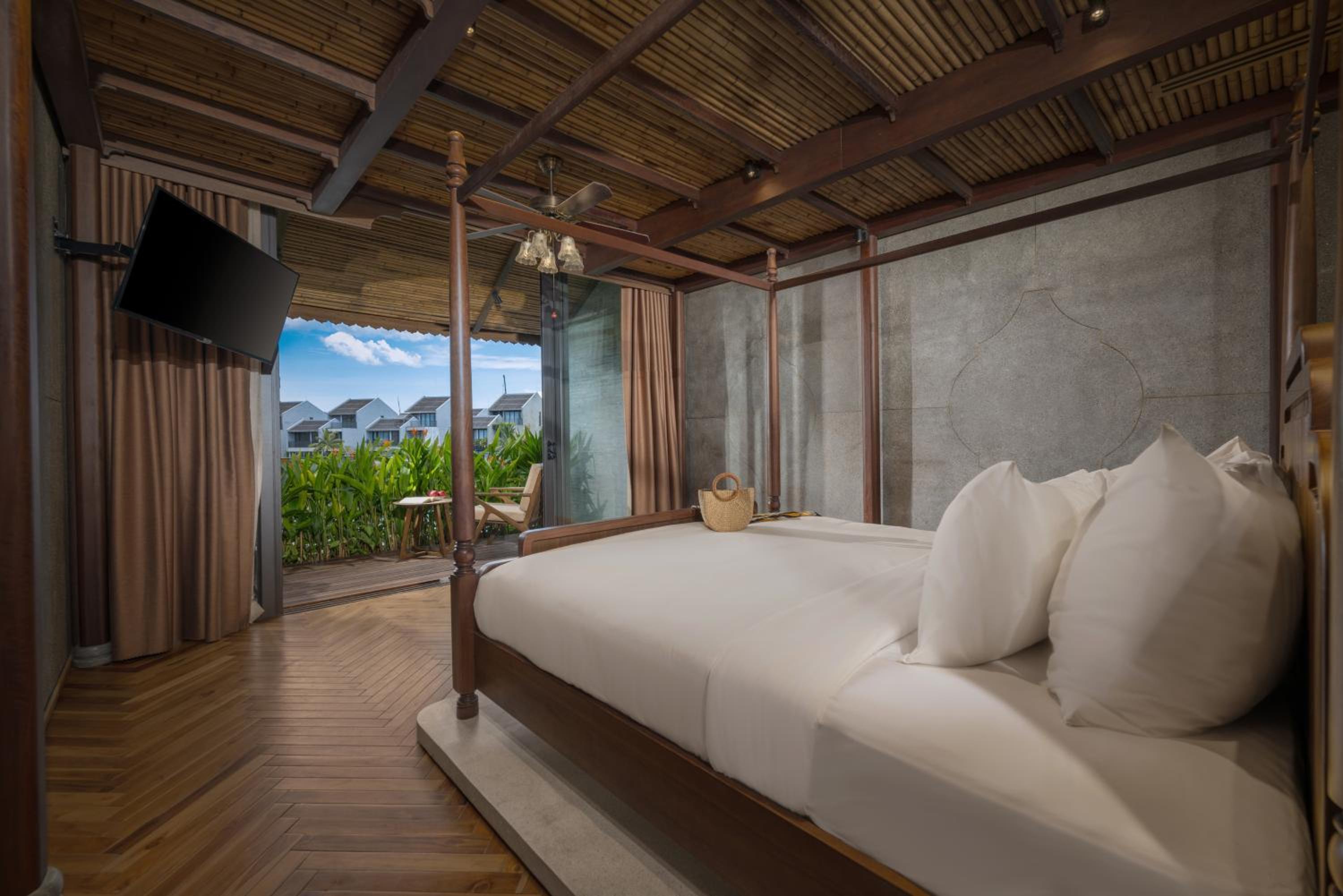 Casamia Pool Villas - Near Hoi An Old Town & An Bang Beach
