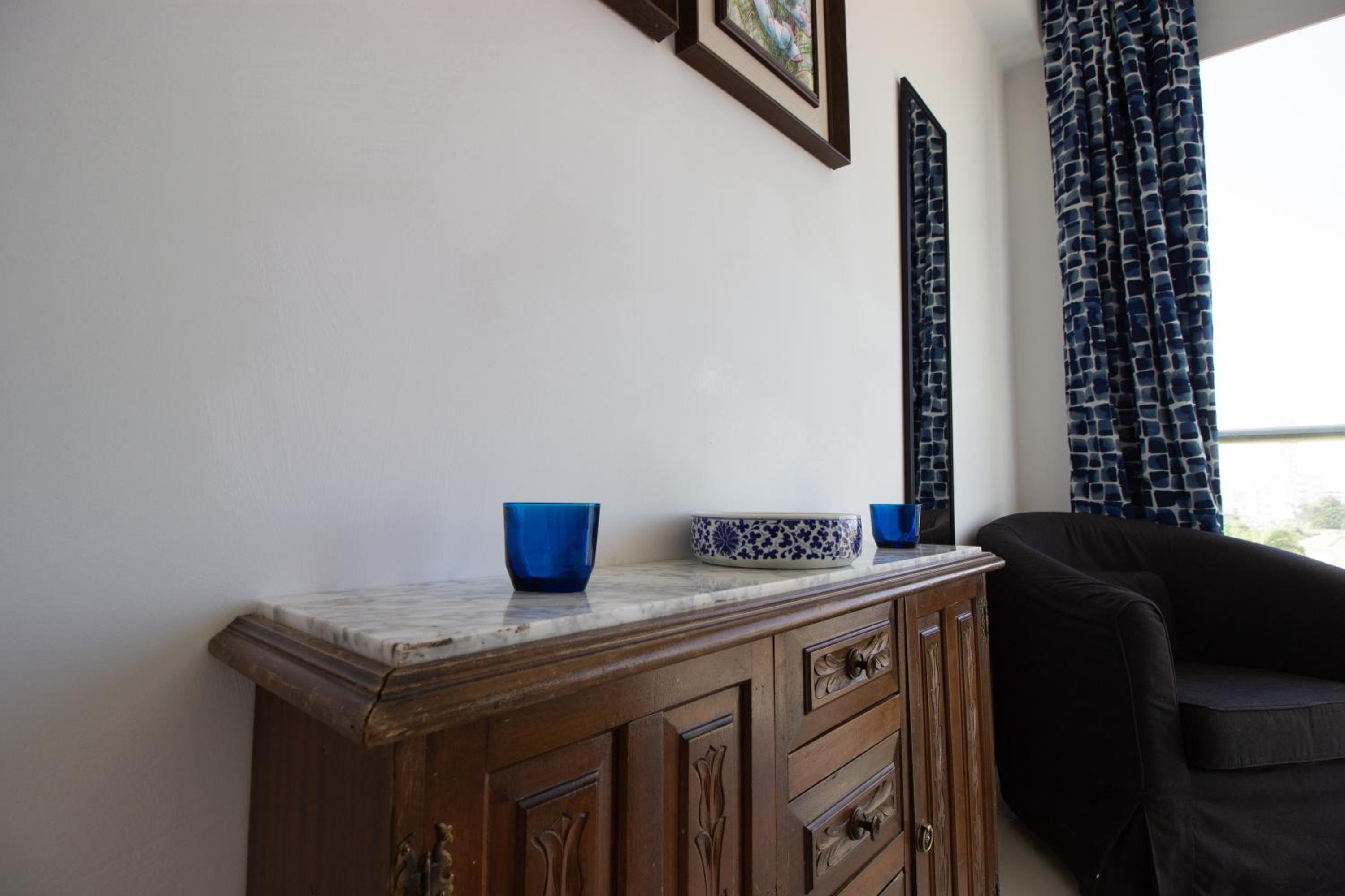 Seafront Stylish Apt, Protaras