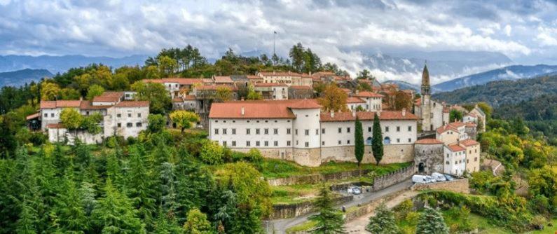 Apartma Ježevi